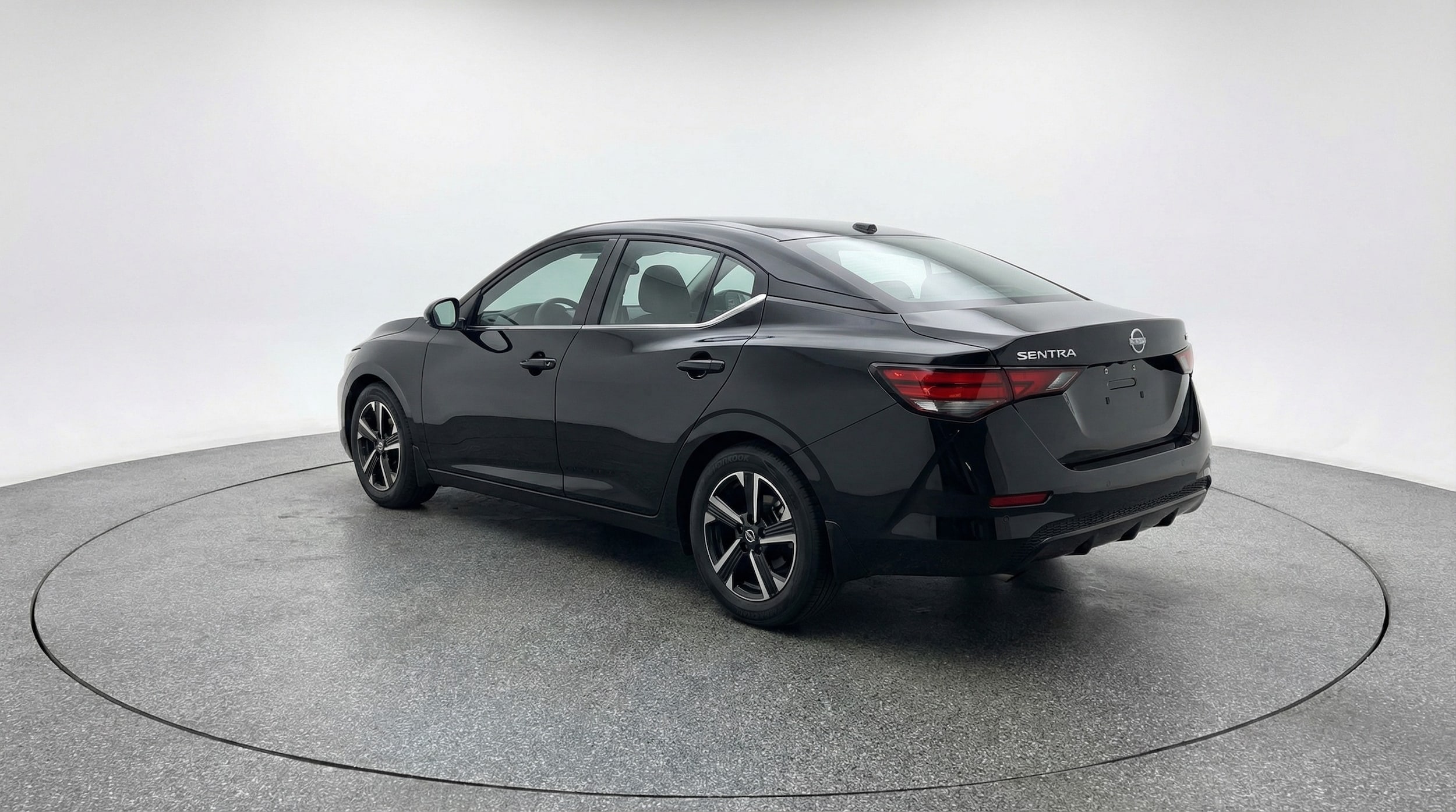 Thumbnail: 2025 Nissan Sentra - 5