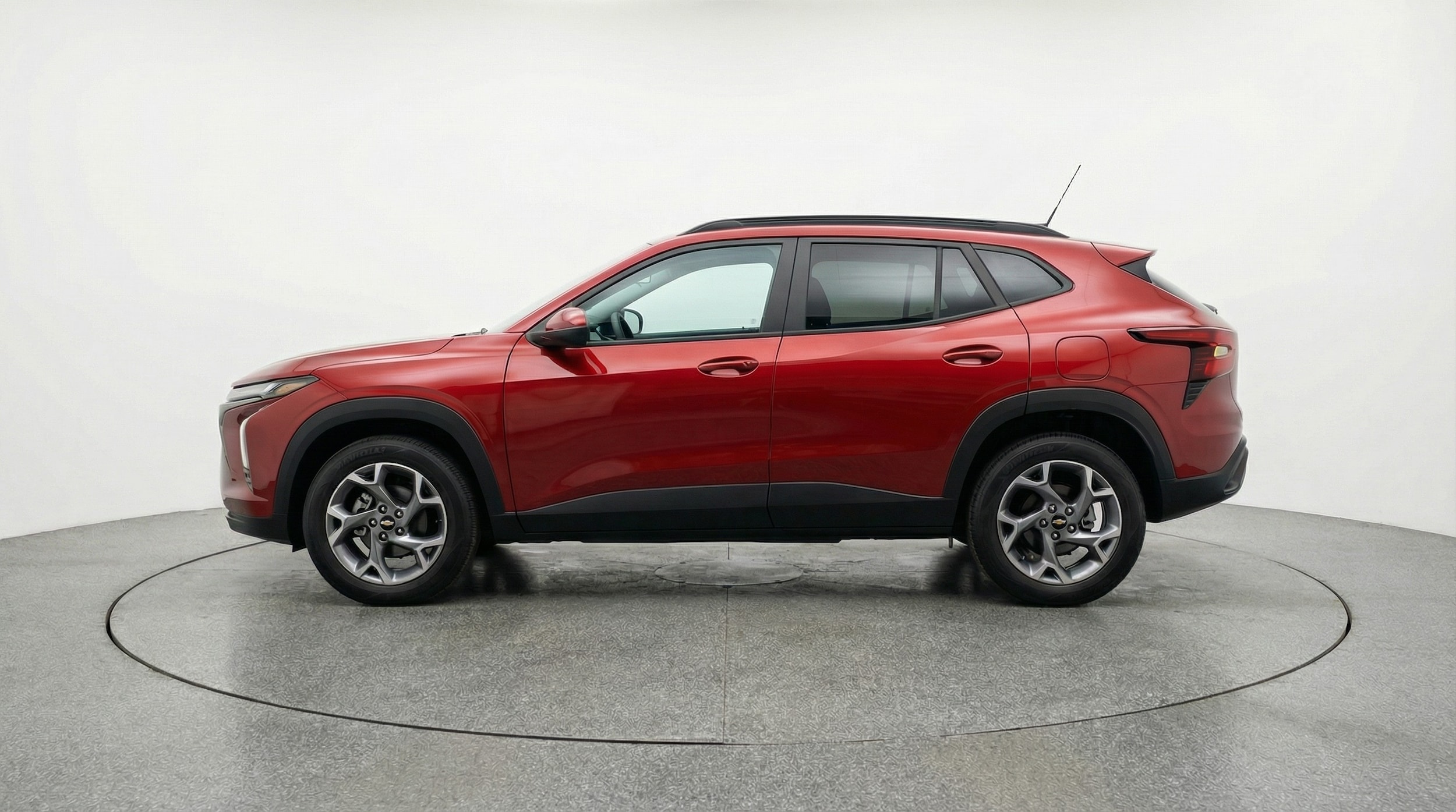 Thumbnail: 2025 Chevrolet Trax - 4