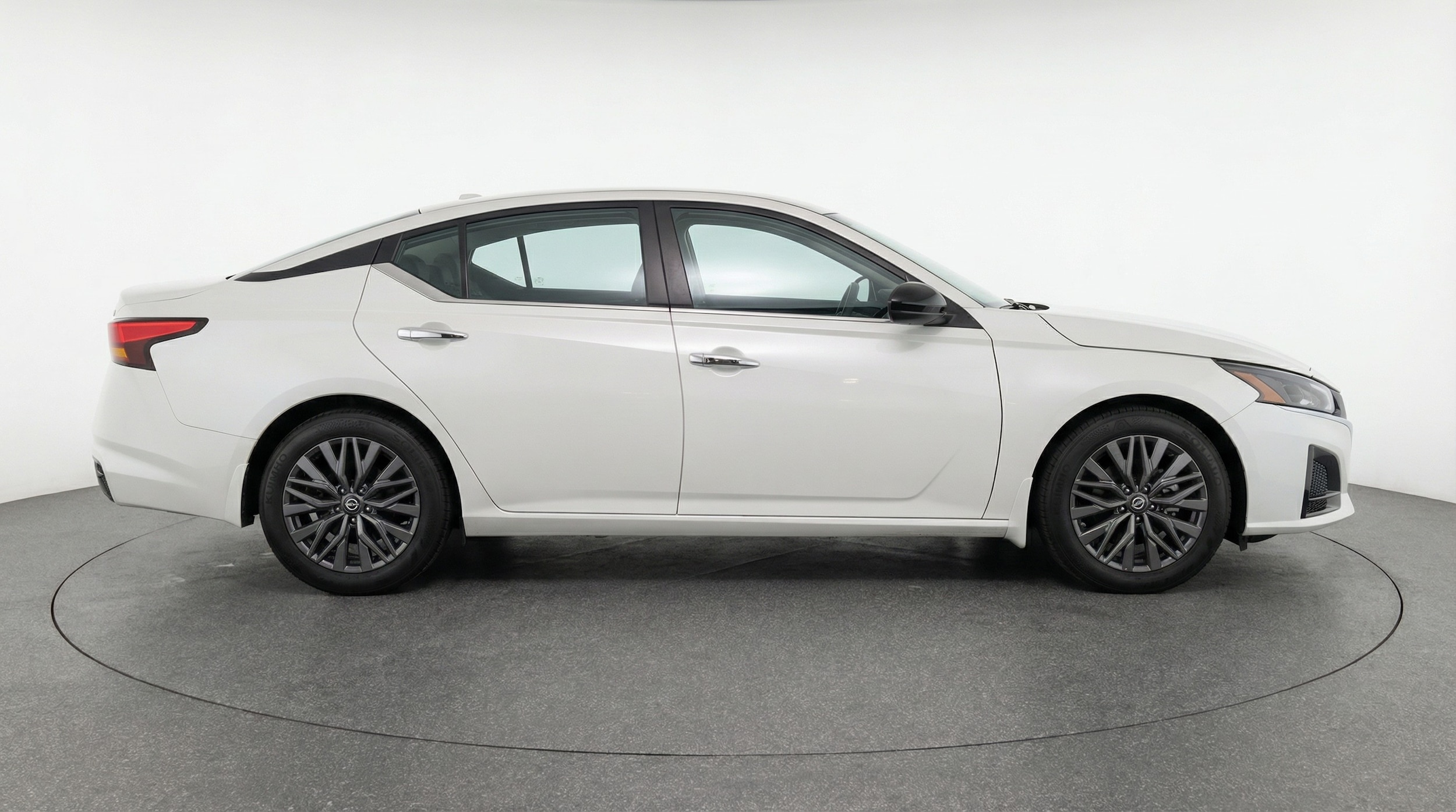 Thumbnail: 2025 Nissan Altima - 8