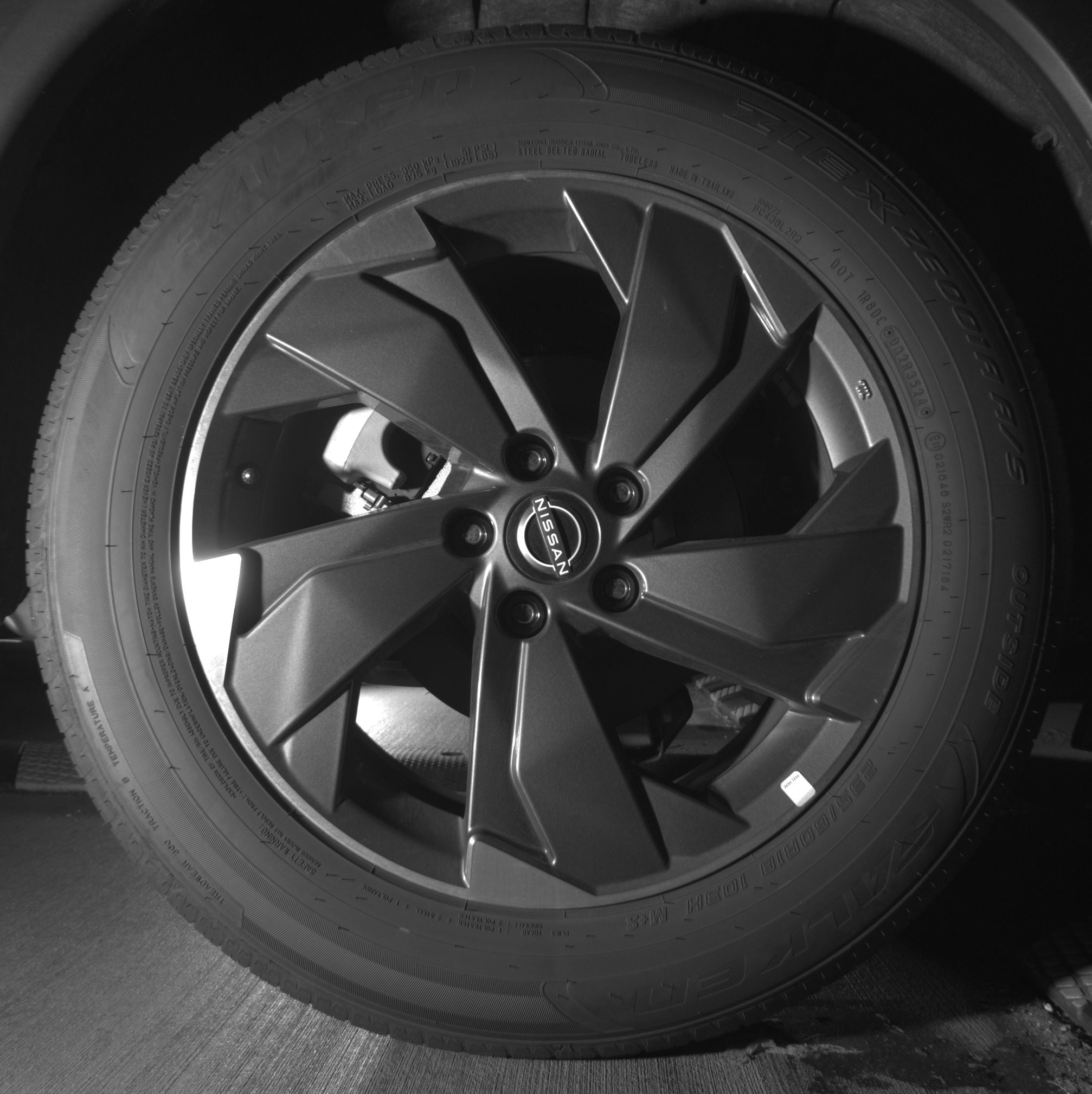 Thumbnail: 2025 Nissan Rogue - 12