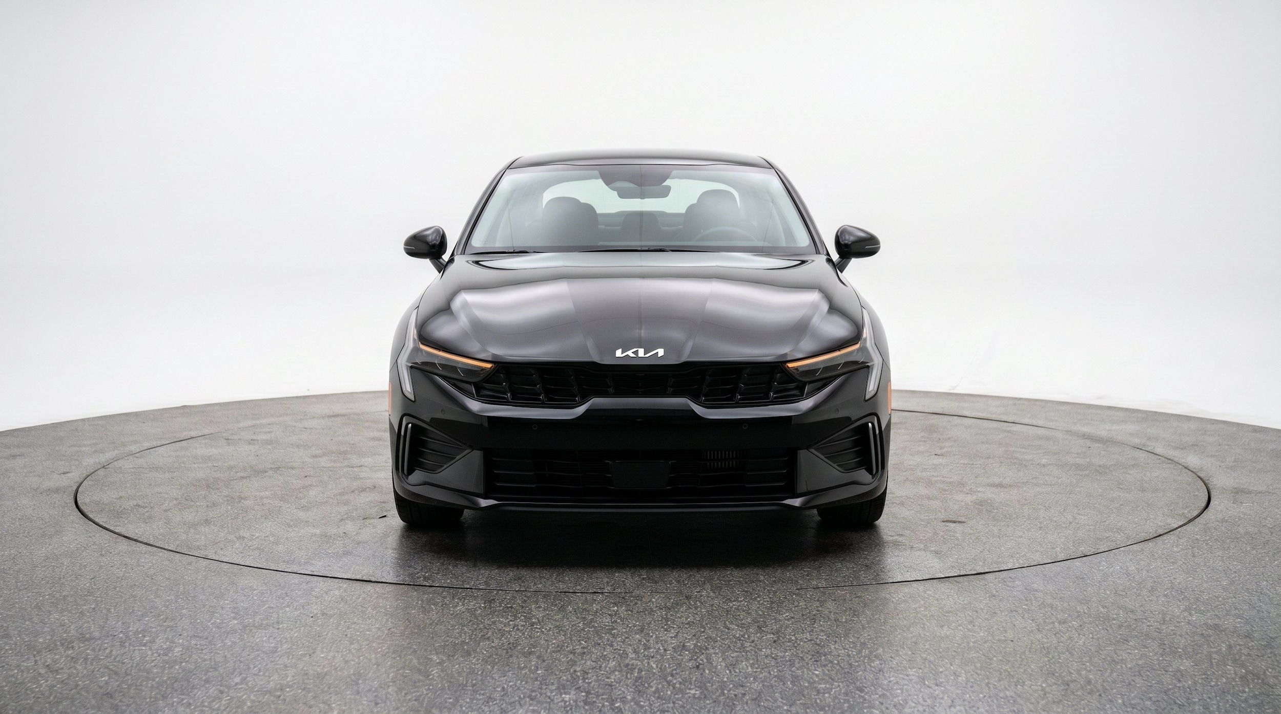 Thumbnail: 2025 Kia K5 - 2