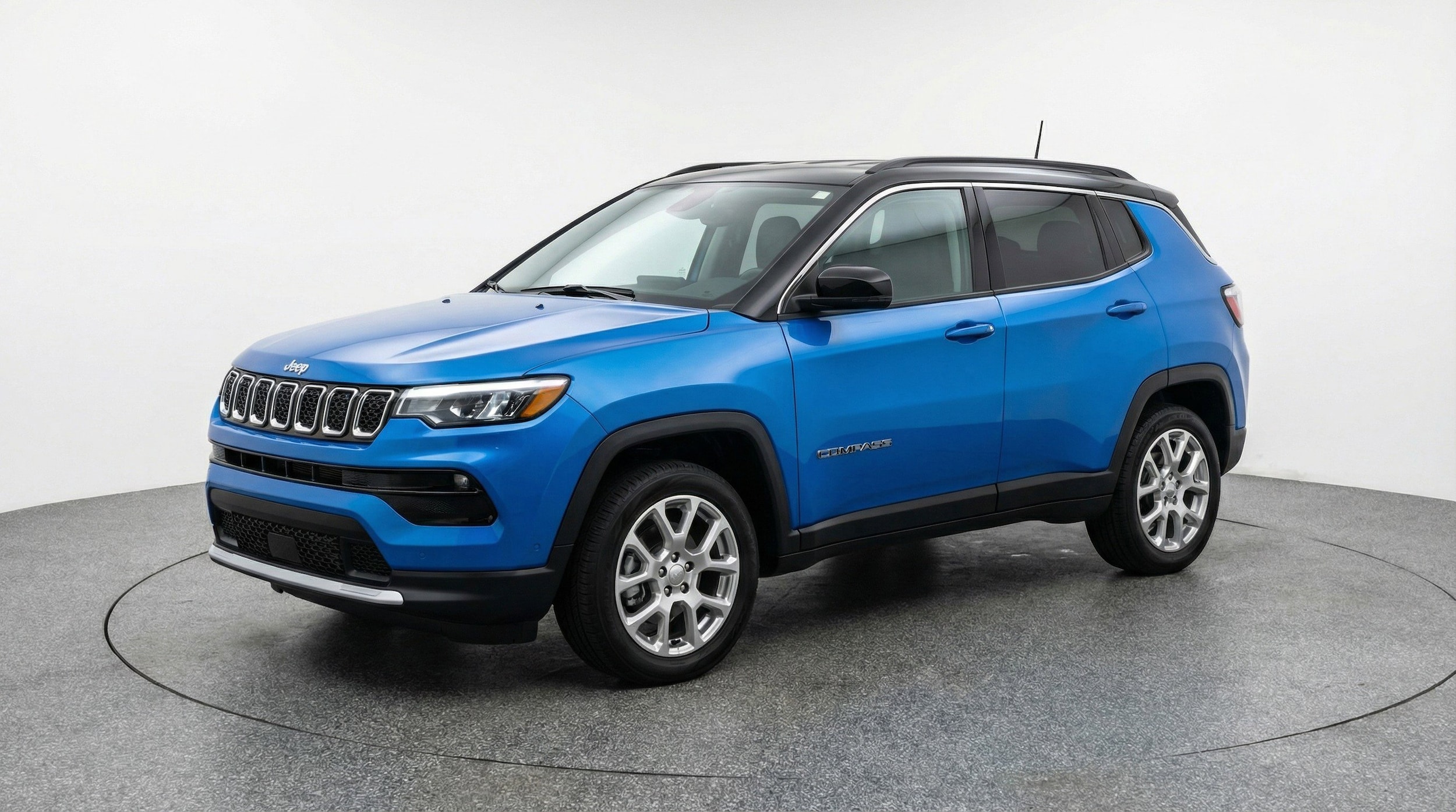 Thumbnail: 2025 Jeep Compass - 3