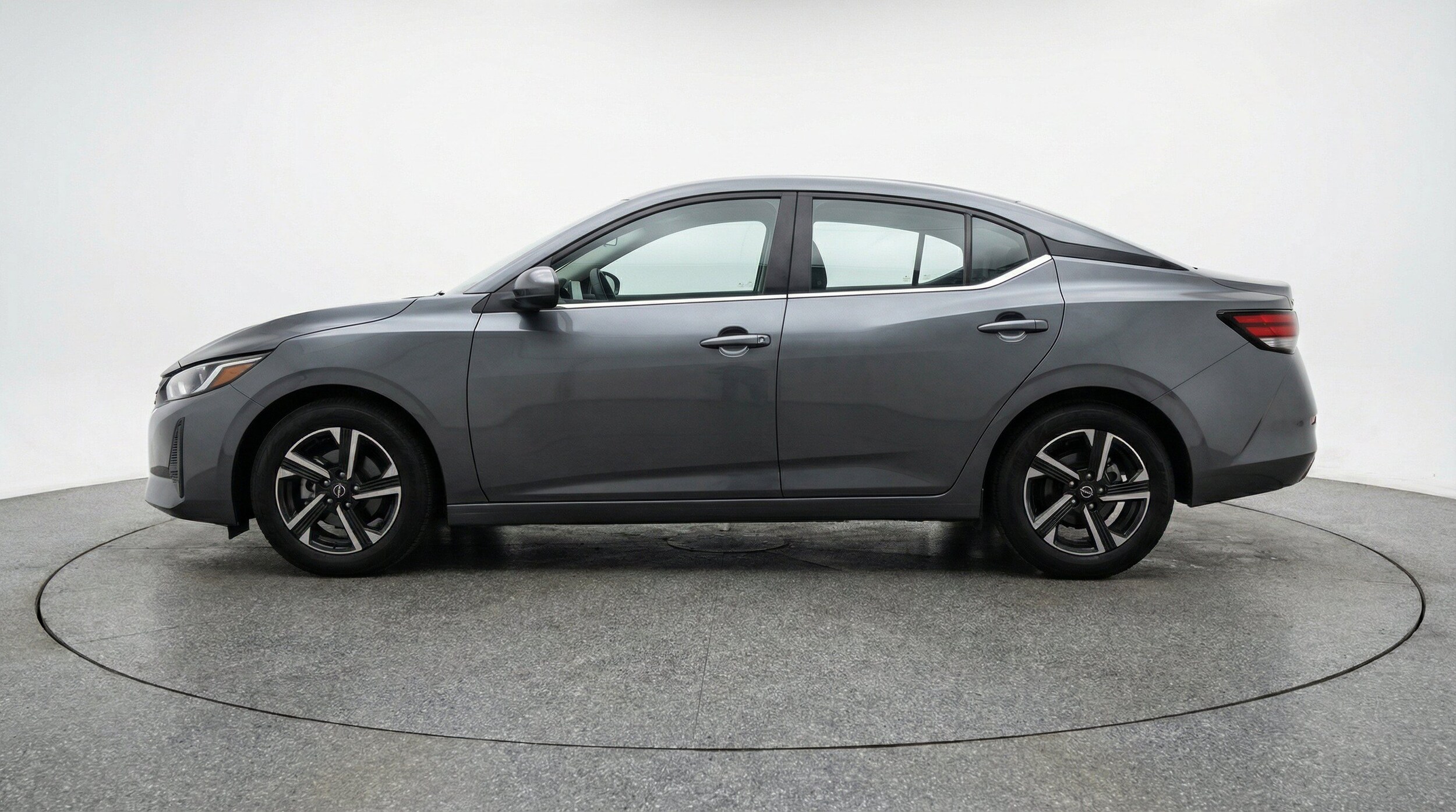Thumbnail: 2025 Nissan Sentra - 5