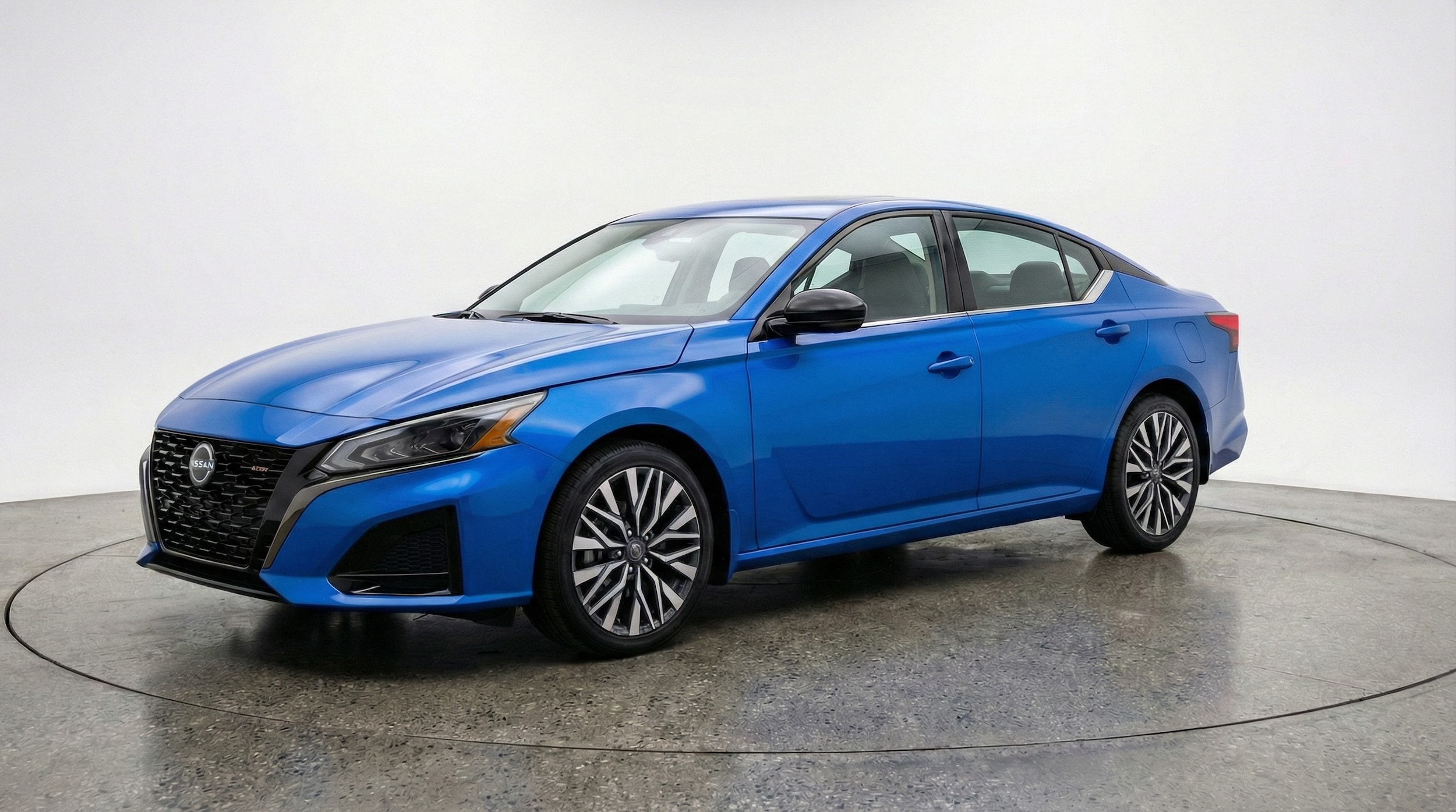 Thumbnail: 2025 Nissan Altima - 3