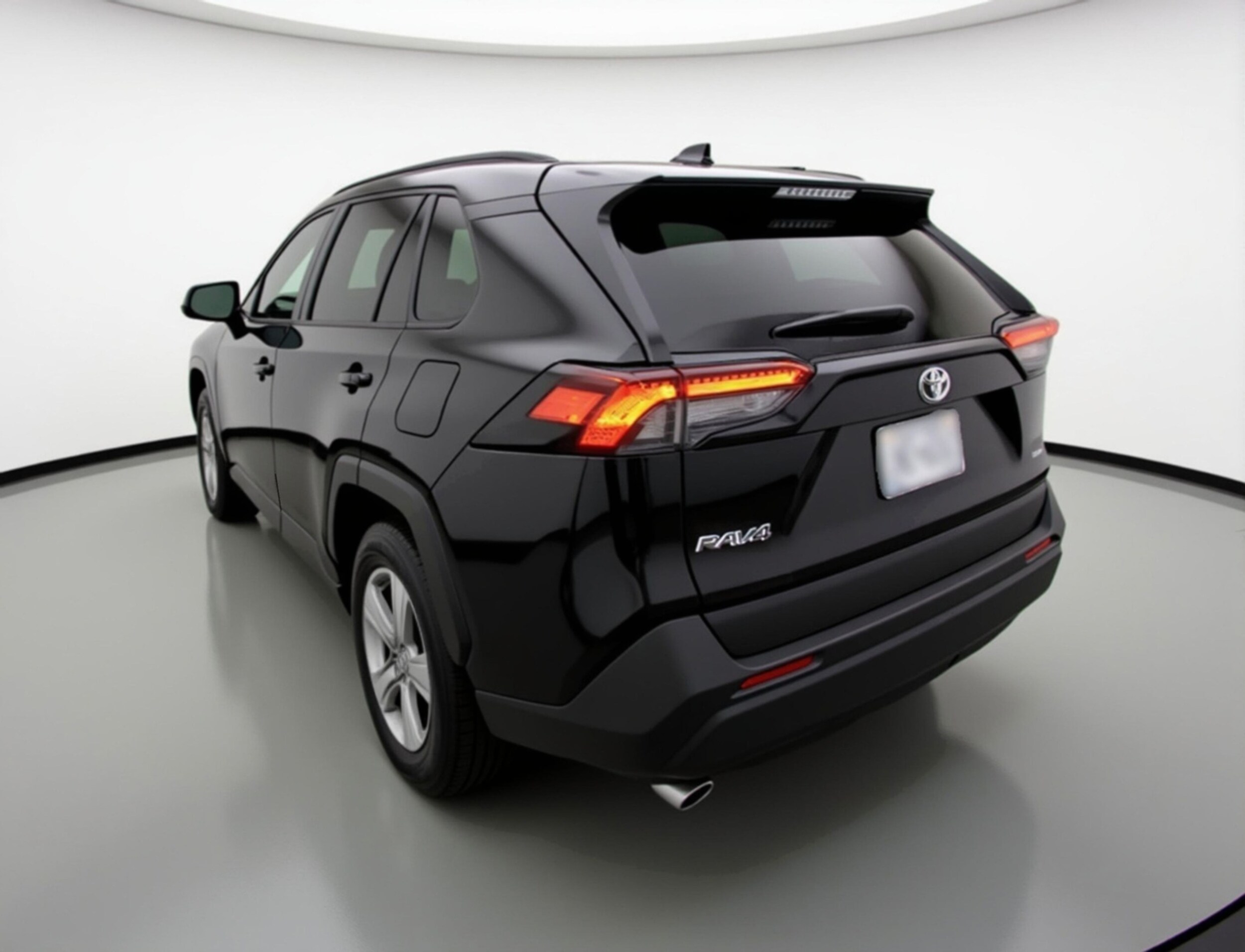 Thumbnail: 2025 Toyota RAV4 - 5