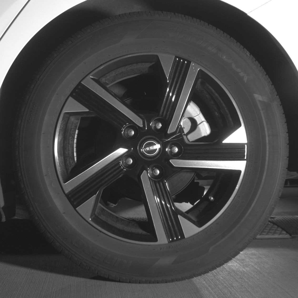 Thumbnail: 2025 Nissan Sentra - 11