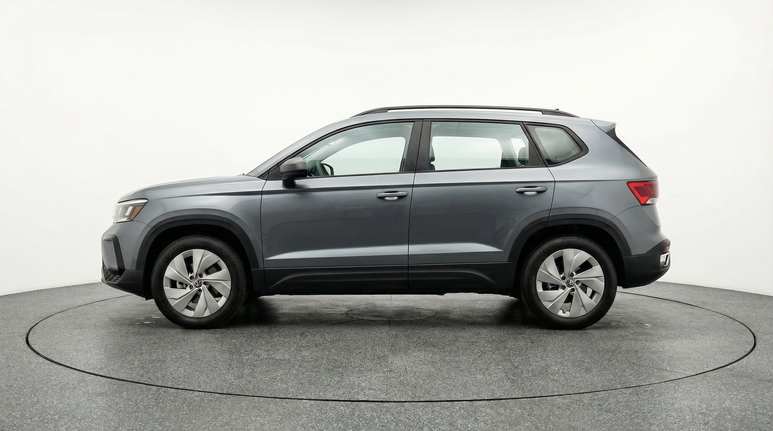 Thumbnail: 2026 Volkswagen Taos - 5