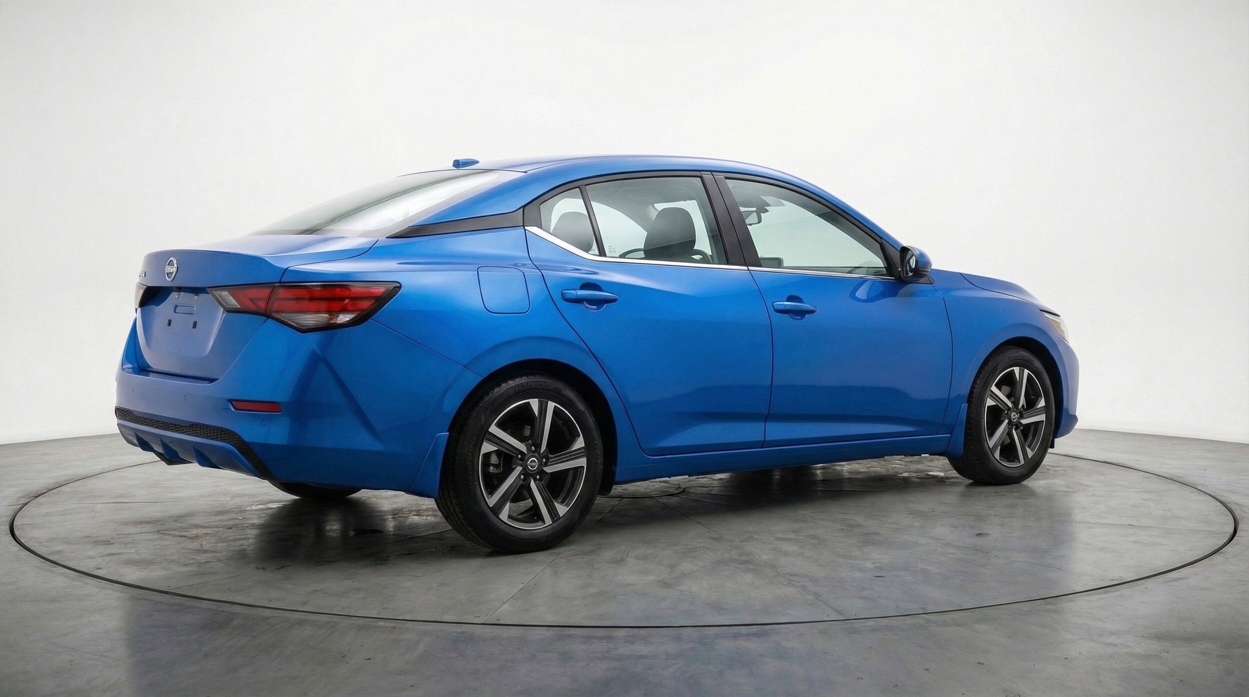 Thumbnail: 2025 Nissan Sentra - 9