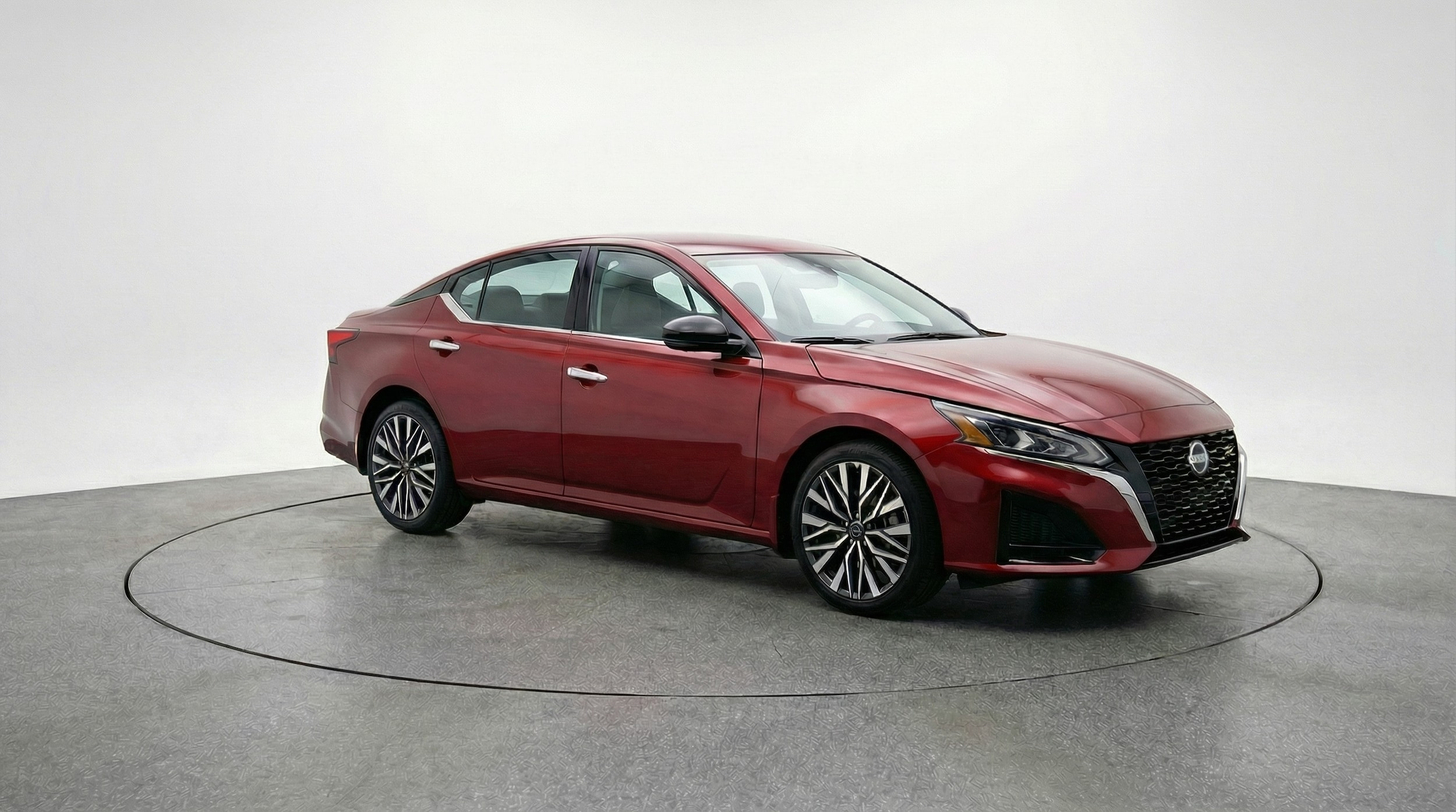 Thumbnail: 2025 Nissan Altima - 1