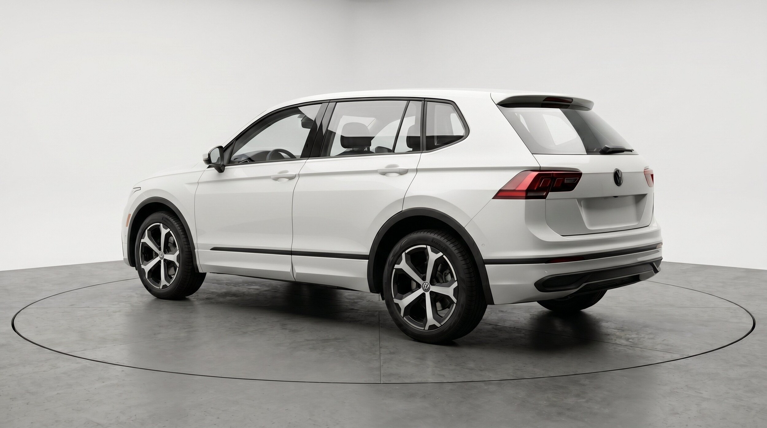 Thumbnail: 2026 Volkswagen Tiguan - 6