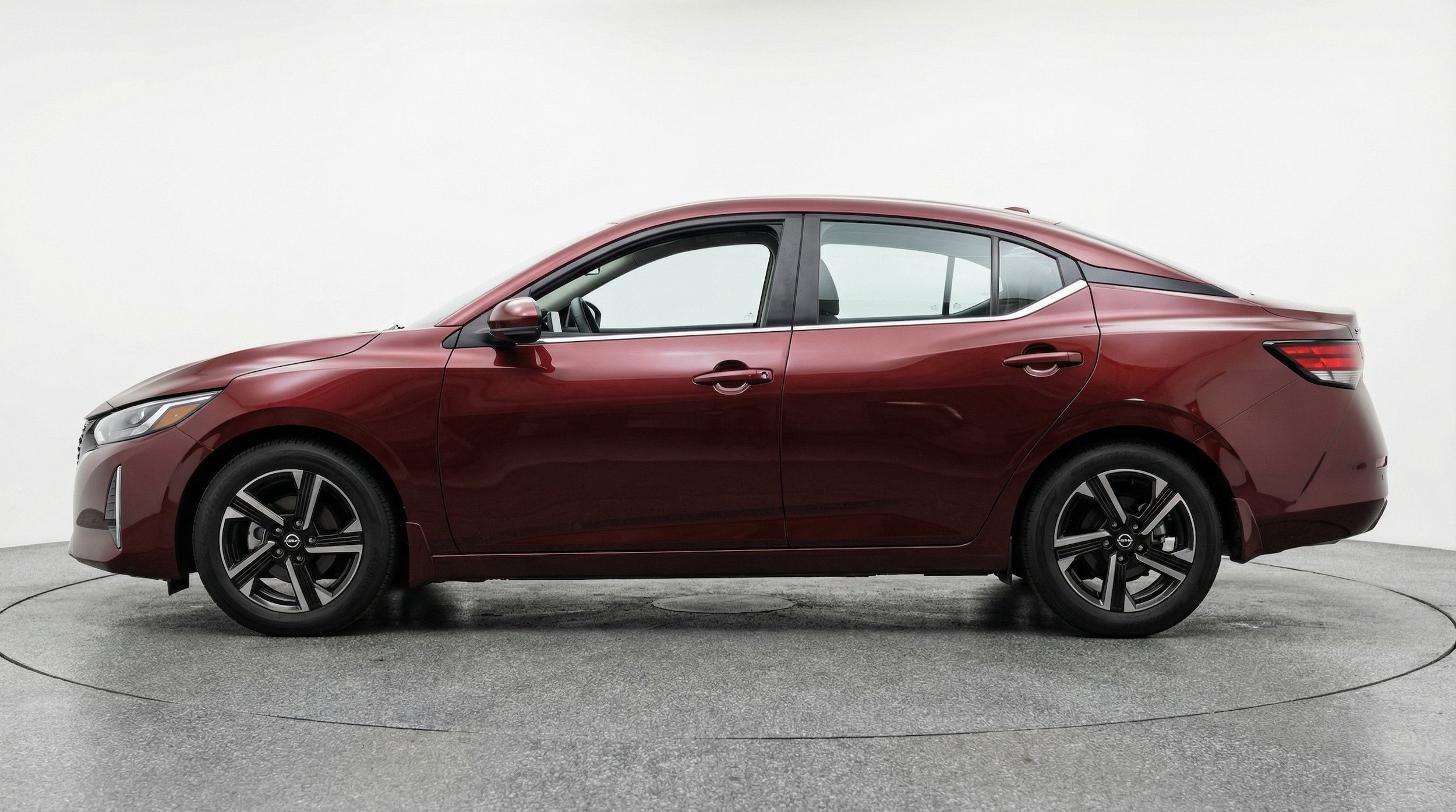 Thumbnail: 2025 Nissan Sentra - 5