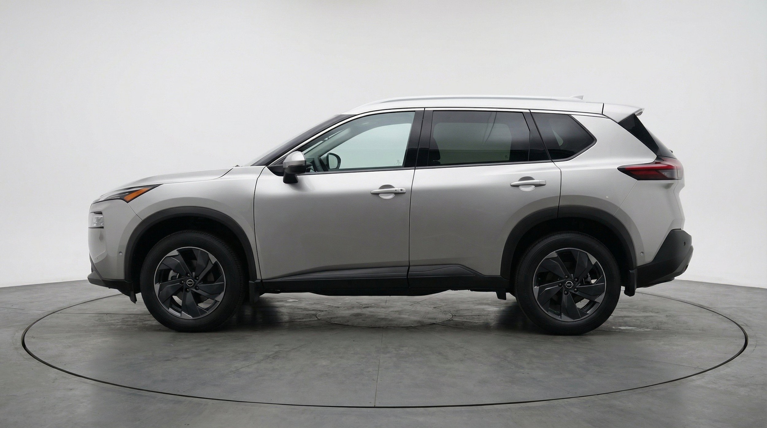 Thumbnail: 2025 Nissan Rogue - 5