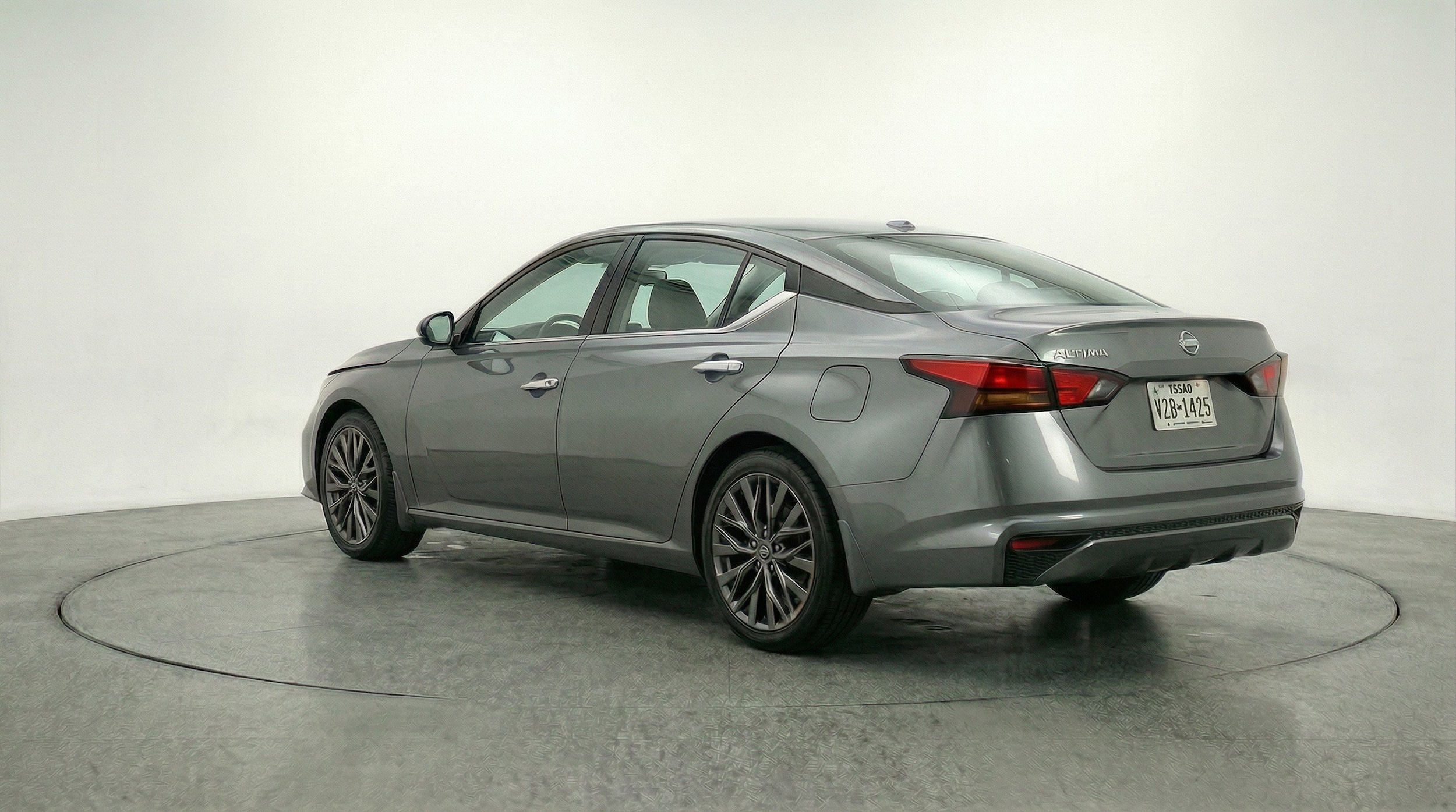 Thumbnail: 2025 Nissan Altima - 6