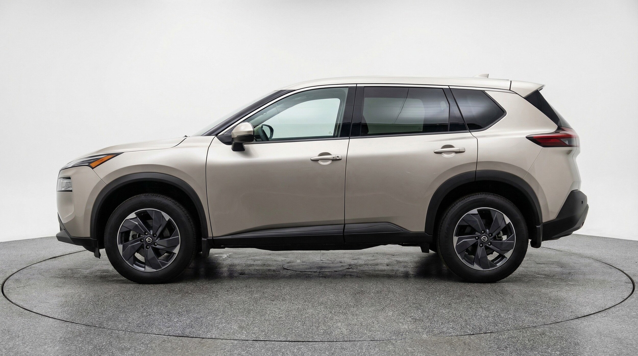 Thumbnail: 2025 Nissan Rogue - 5