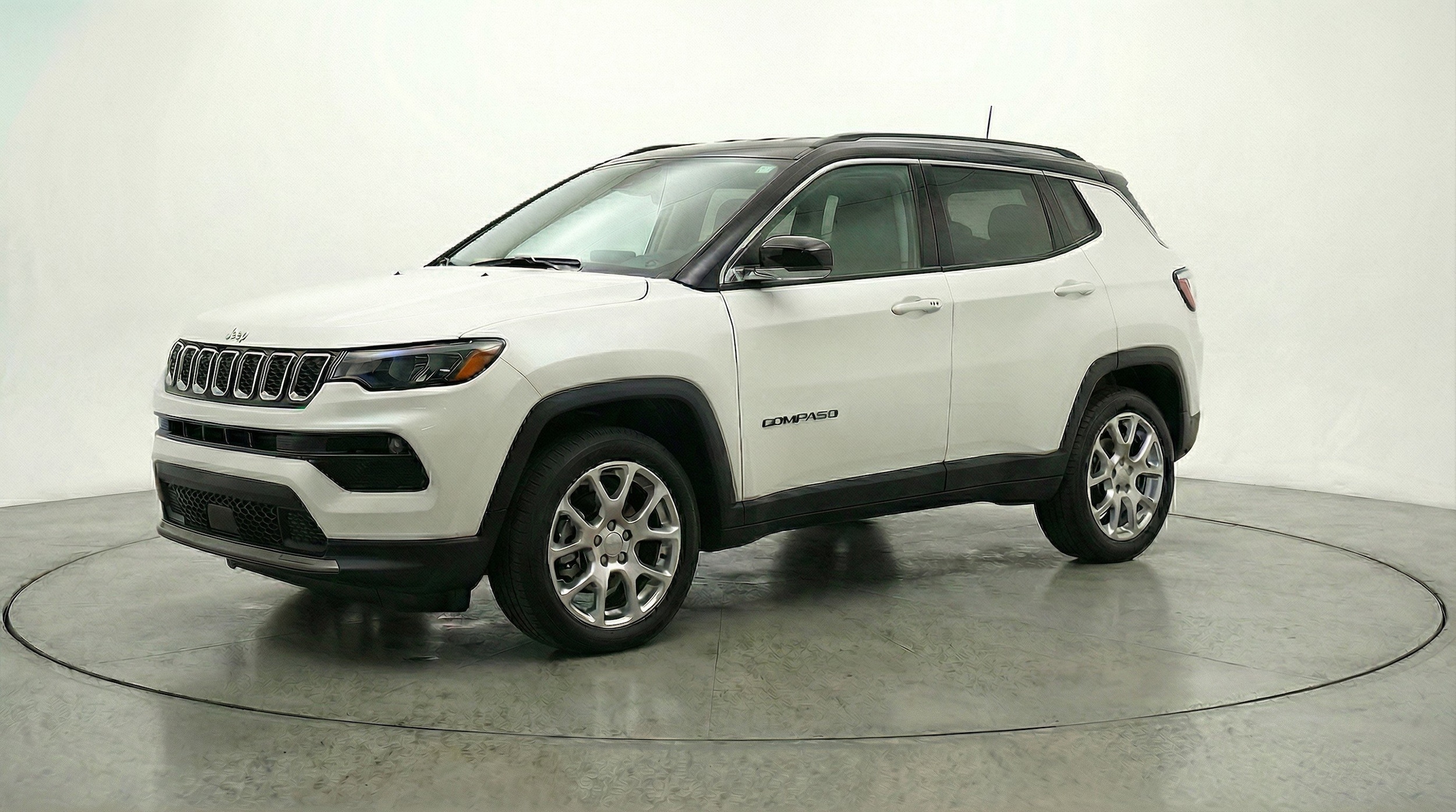 Thumbnail: 2025 Jeep Compass - 3
