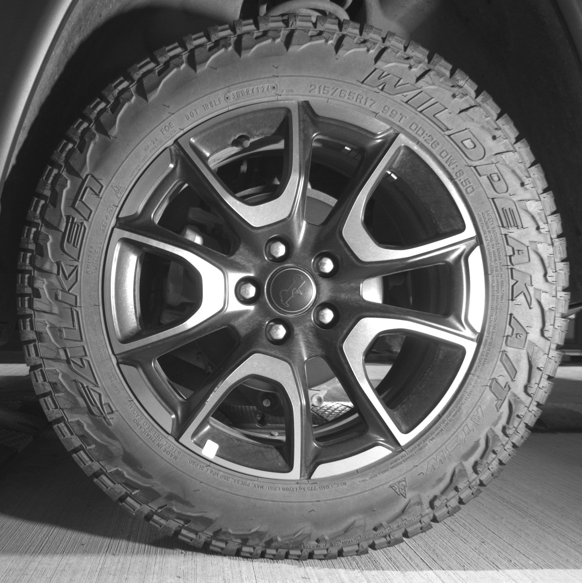 Thumbnail: 2025 Jeep Compass - 14