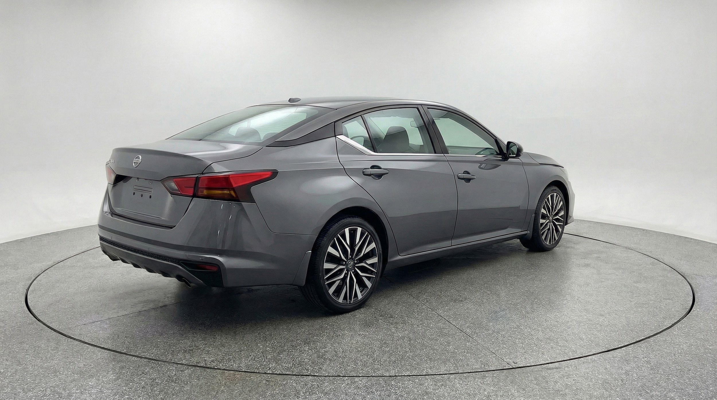 Thumbnail: 2025 Nissan Altima - 9