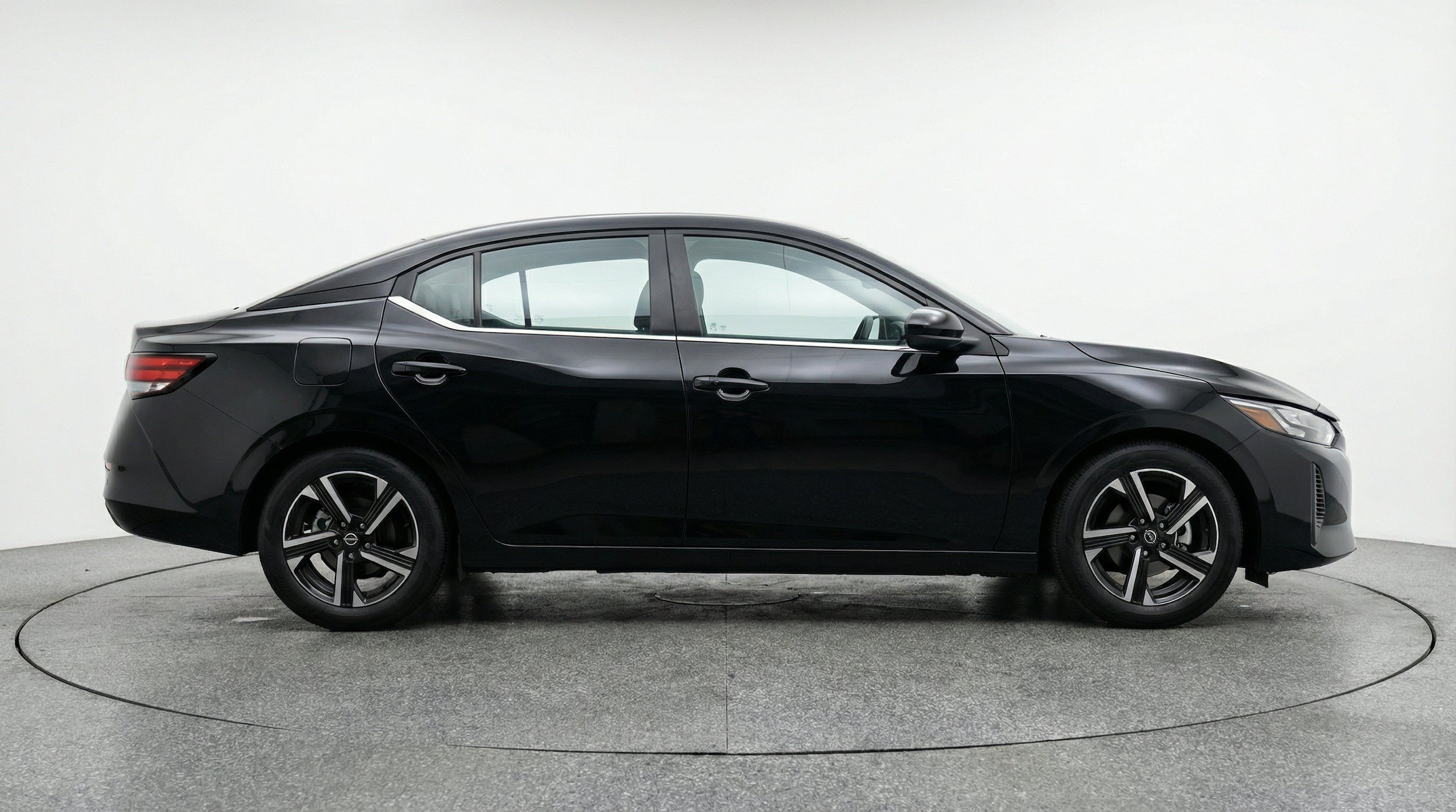 Thumbnail: 2025 Nissan Sentra - 11