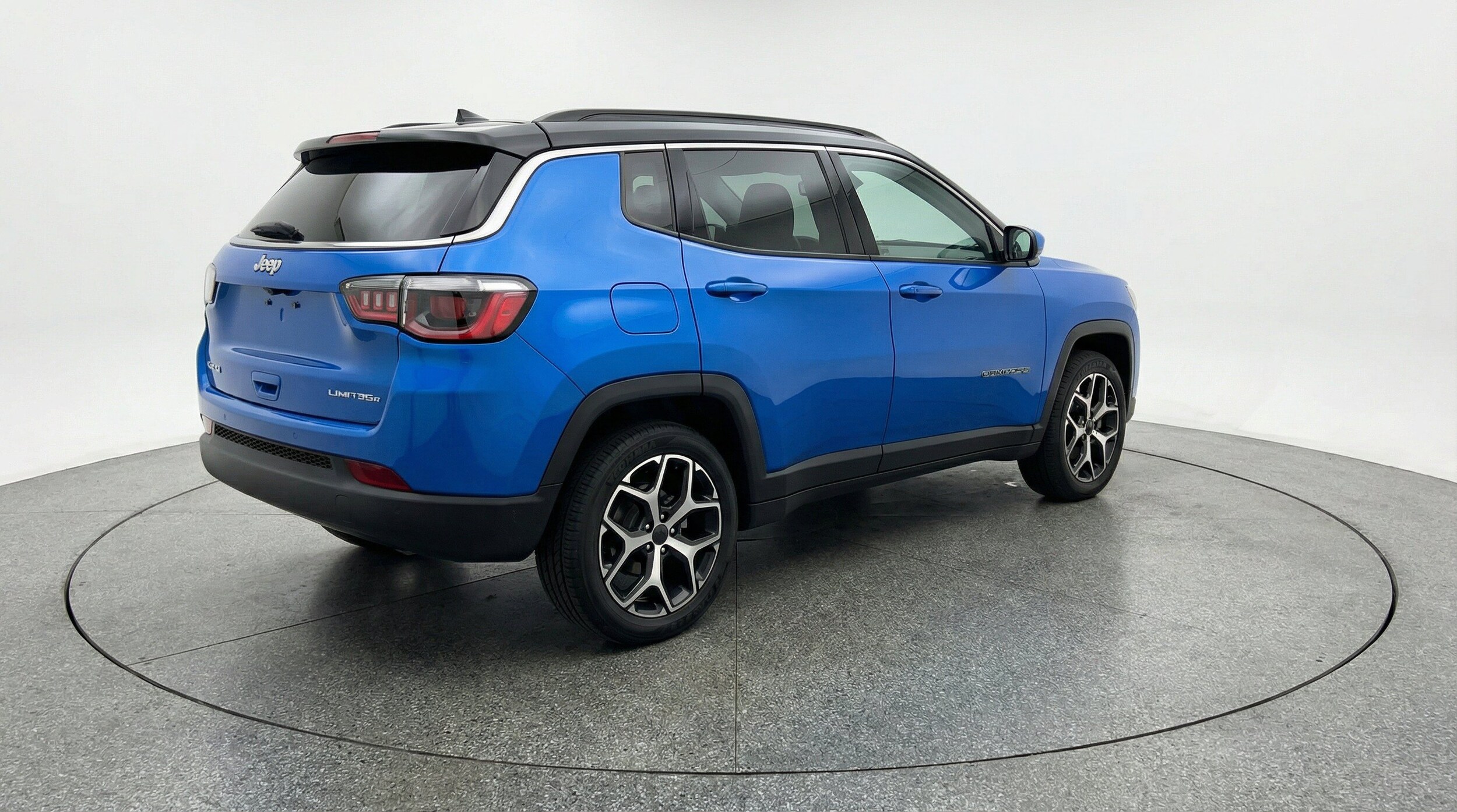 Thumbnail: 2025 Jeep Compass - 9
