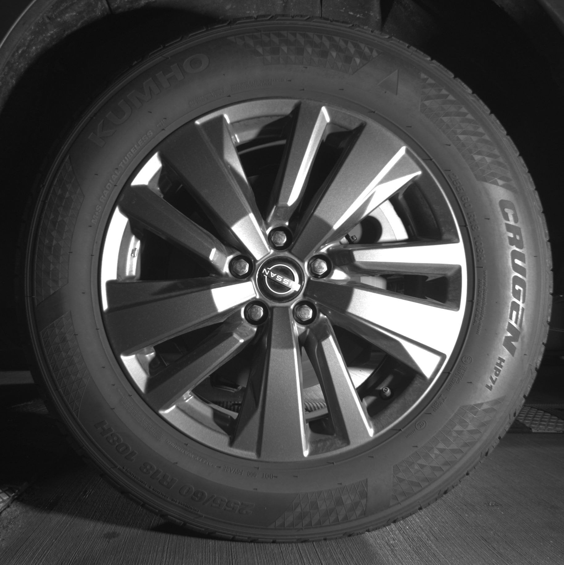 Thumbnail: 2025 Nissan Pathfinder - 14