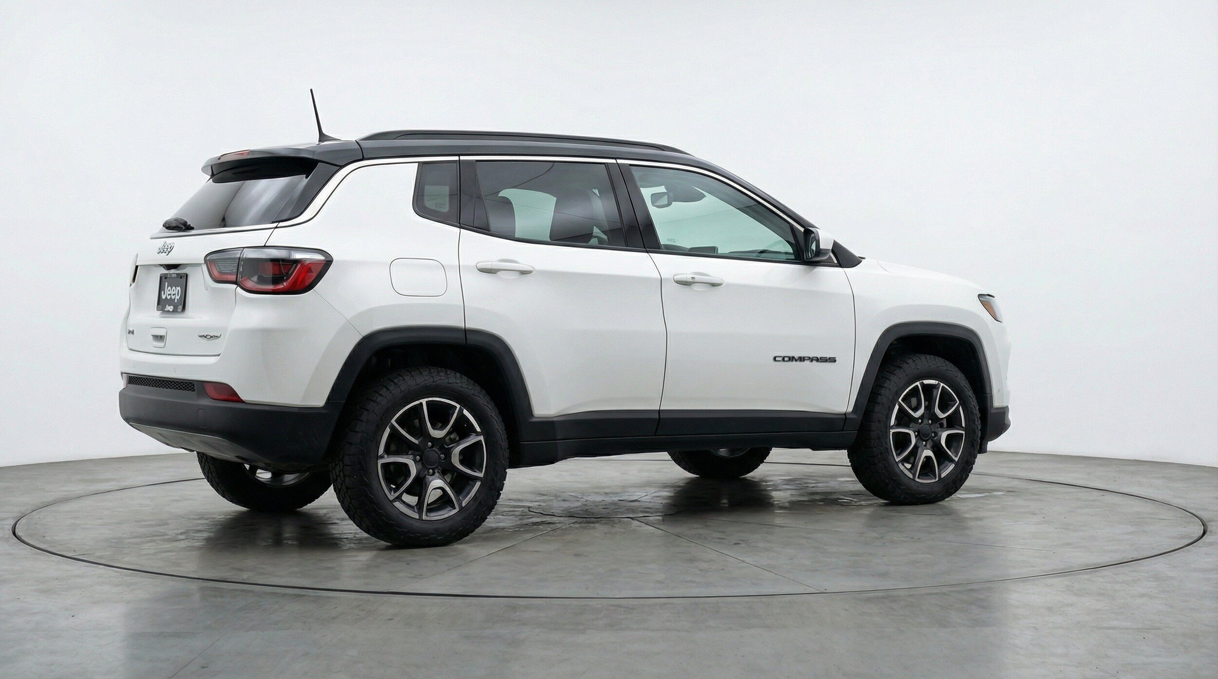 Thumbnail: 2025 Jeep Compass - 9