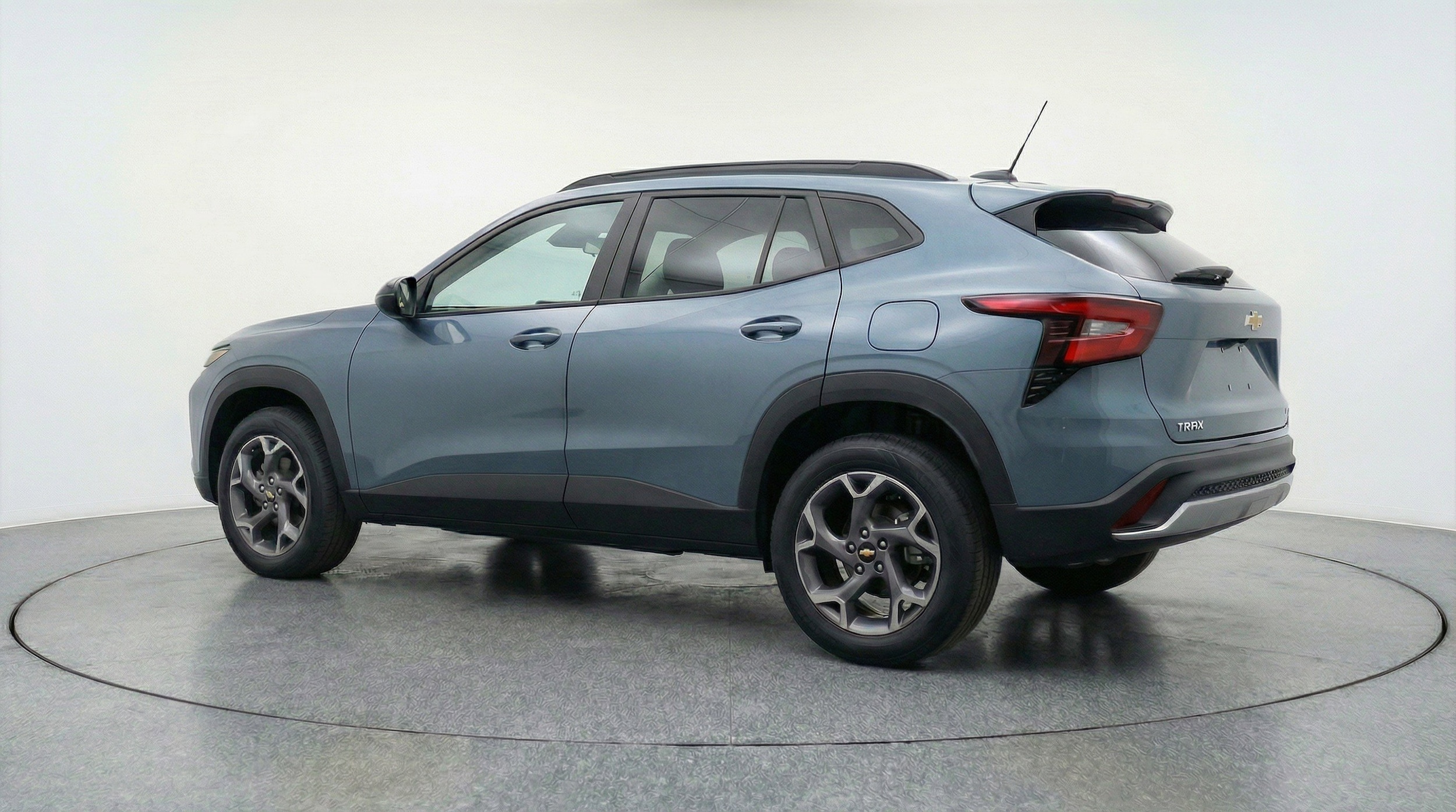 Thumbnail: 2025 Chevrolet Trax - 6