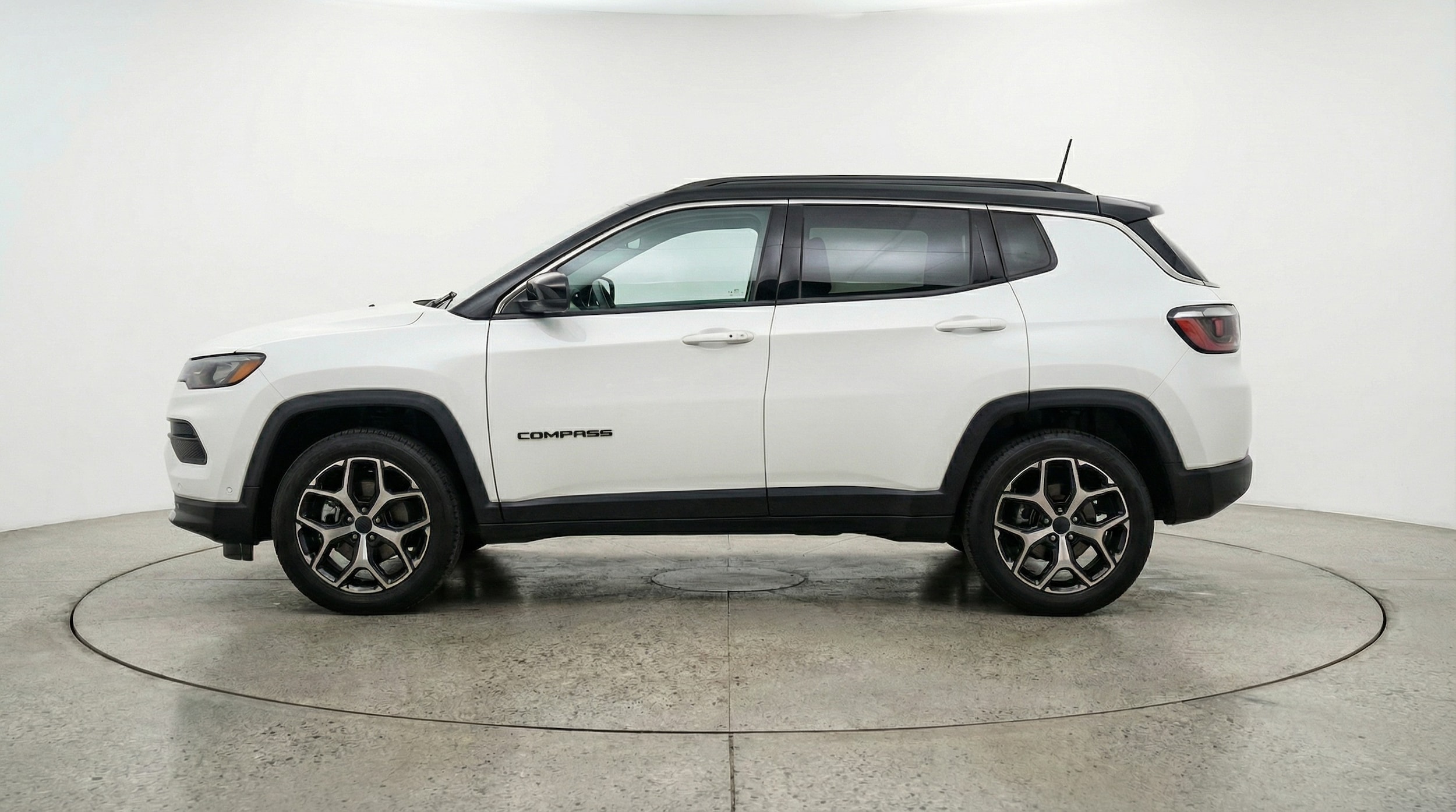 Thumbnail: 2025 Jeep Compass - 4