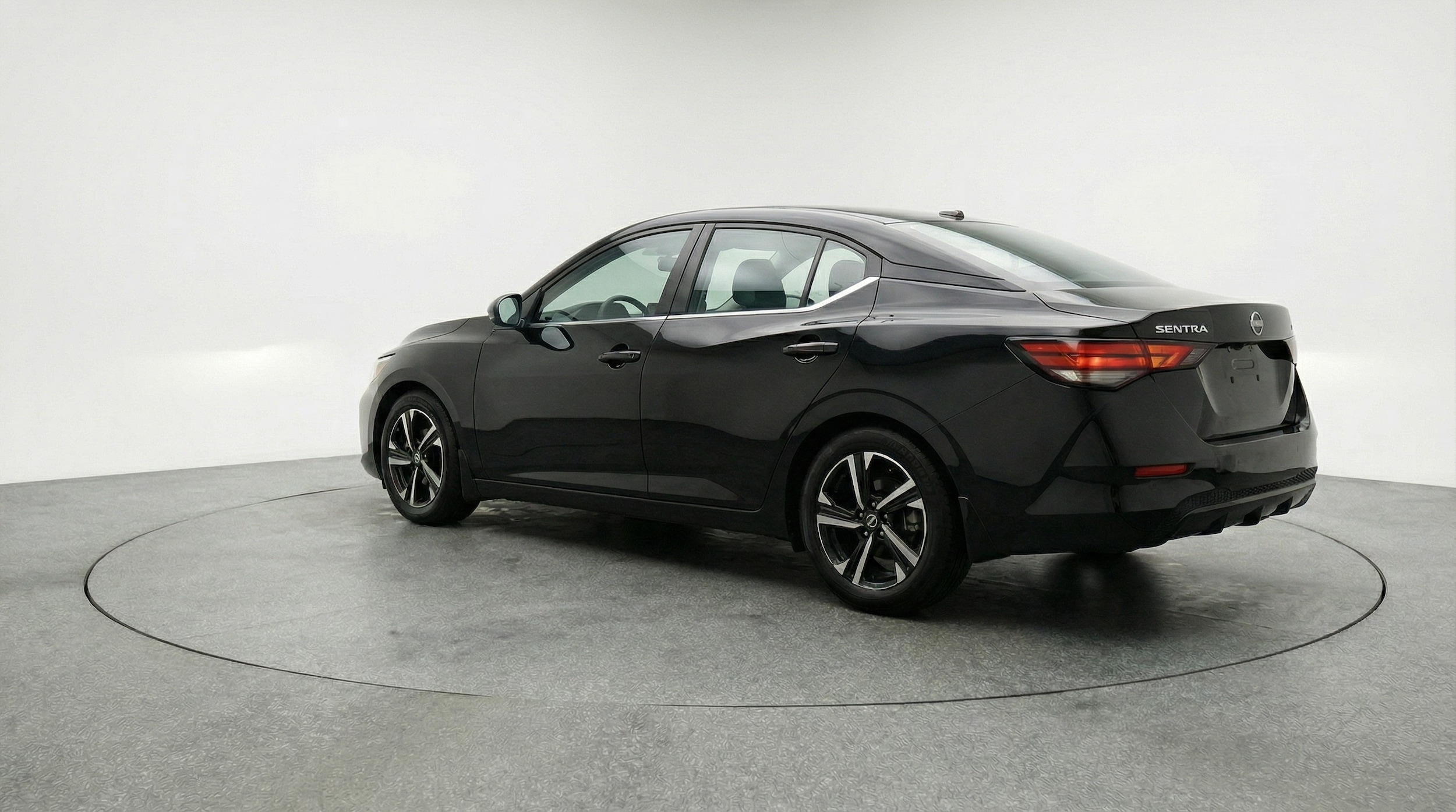 Thumbnail: 2025 Nissan Sentra - 5