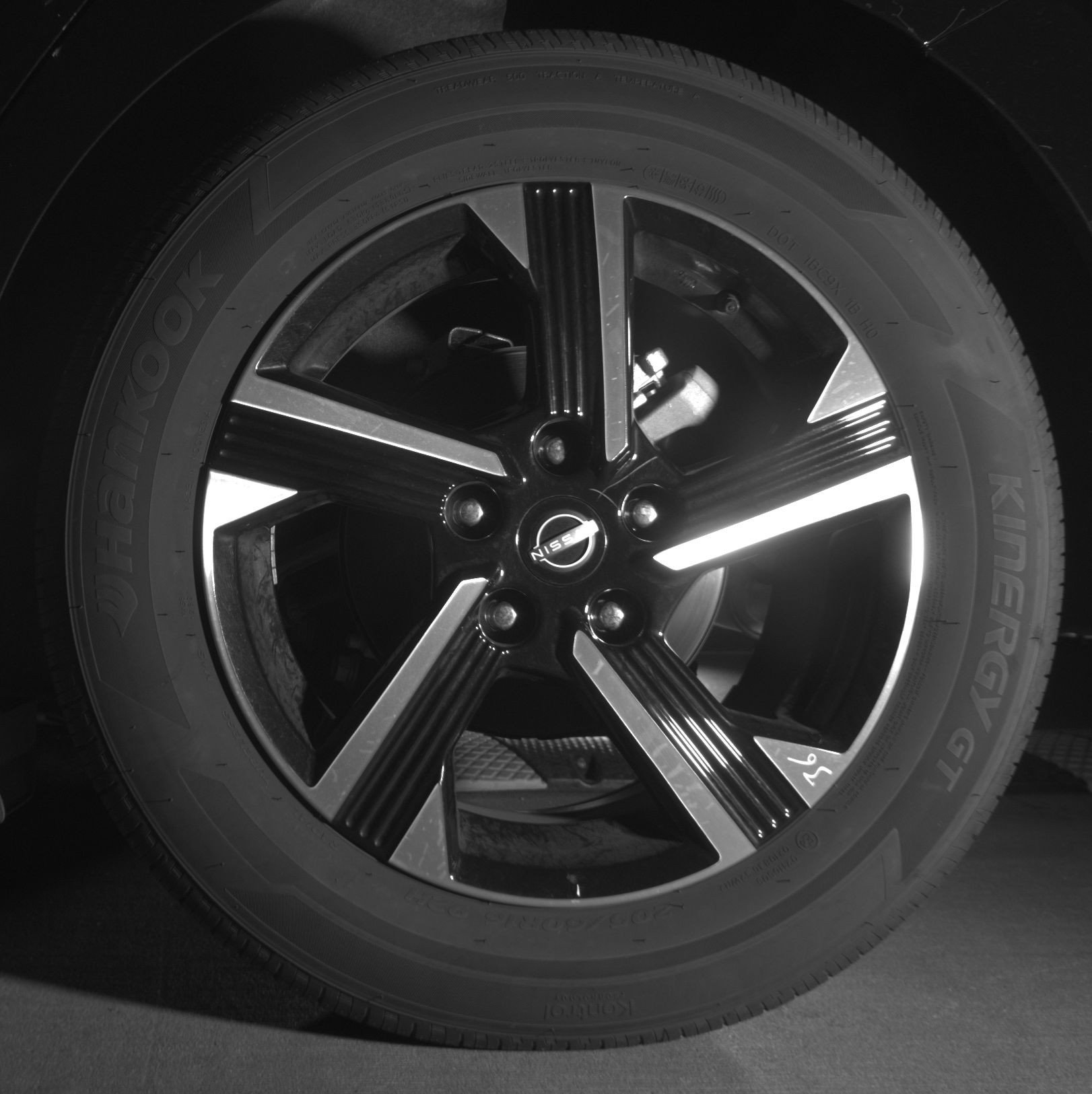 Thumbnail: 2025 Nissan Sentra - 14