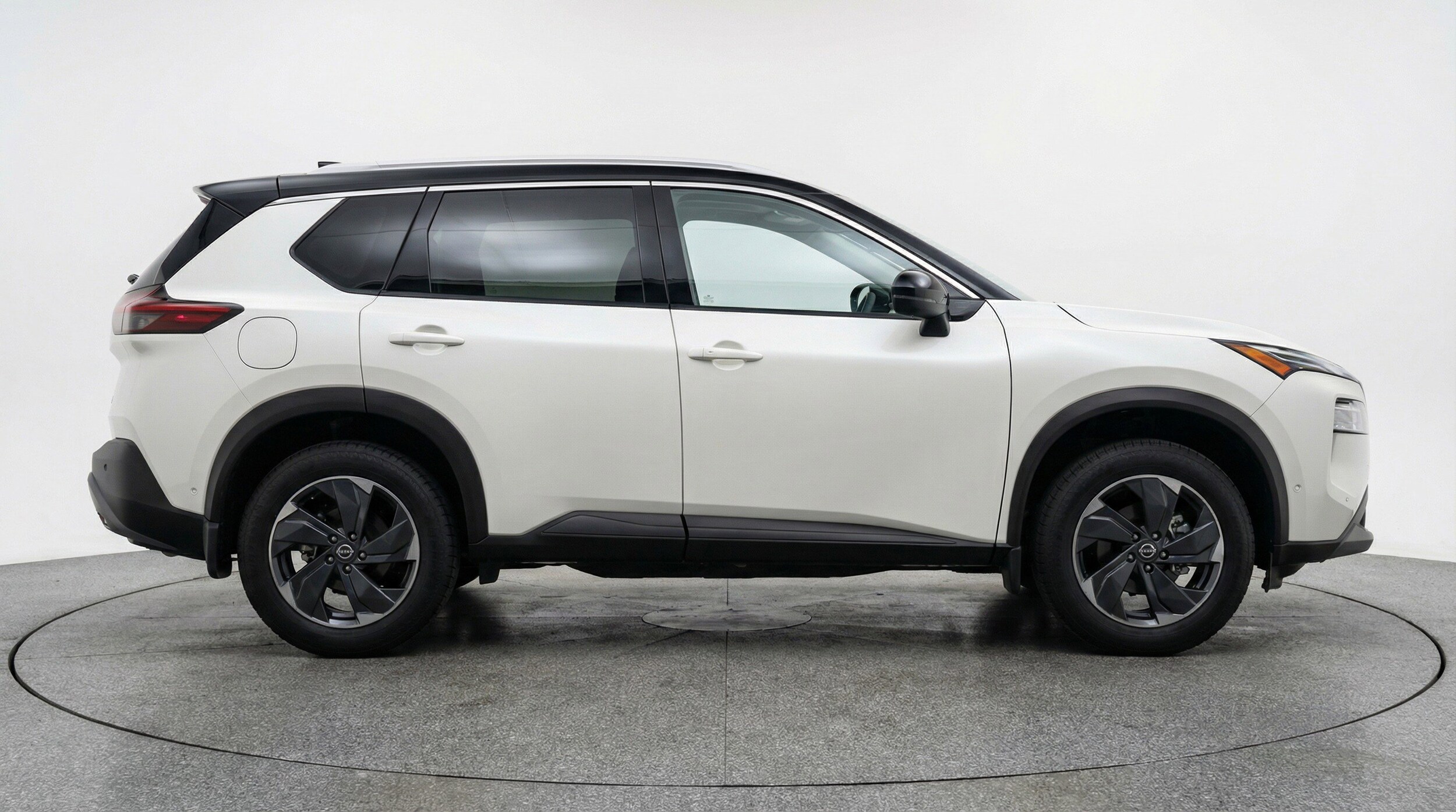 Thumbnail: 2025 Nissan Rogue - 11