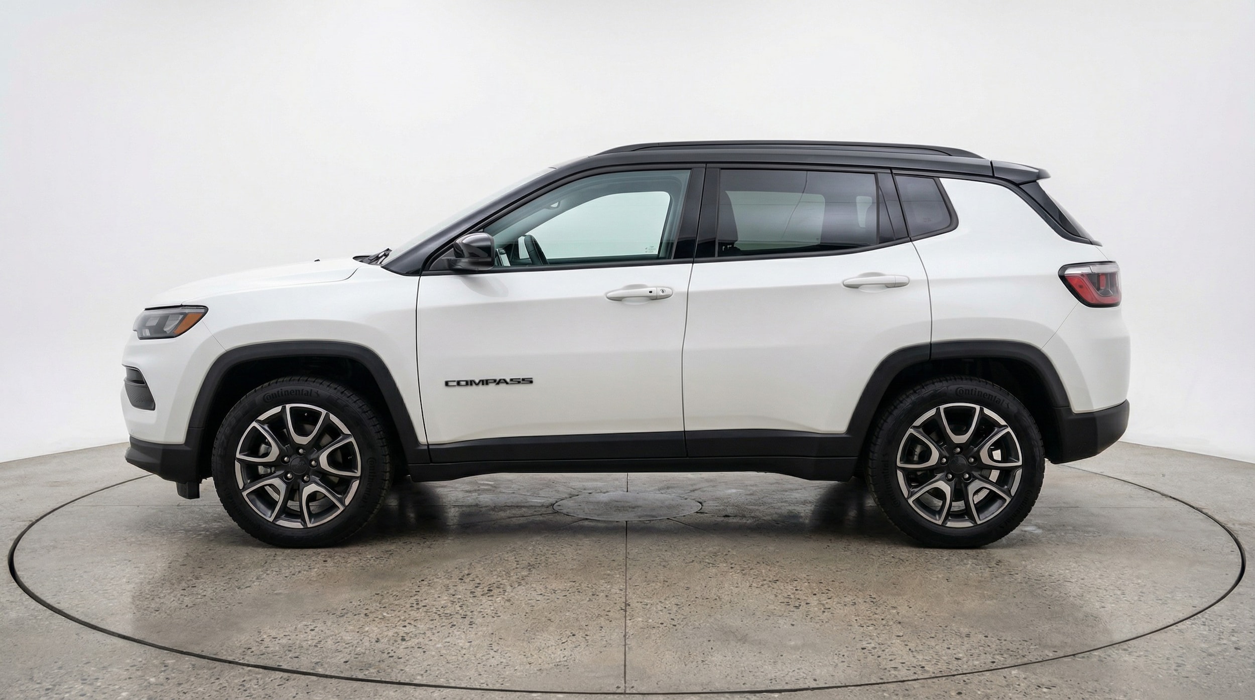 Thumbnail: 2025 Jeep Compass - 4
