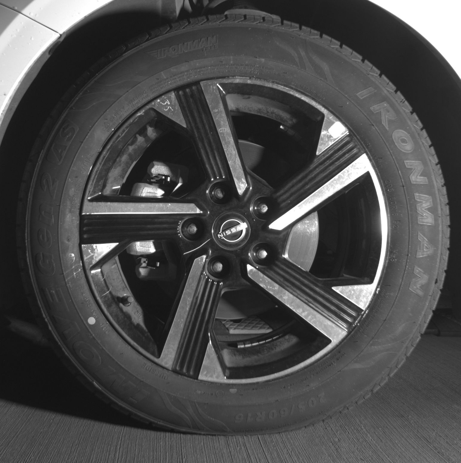 Thumbnail: 2025 Nissan Sentra - 9