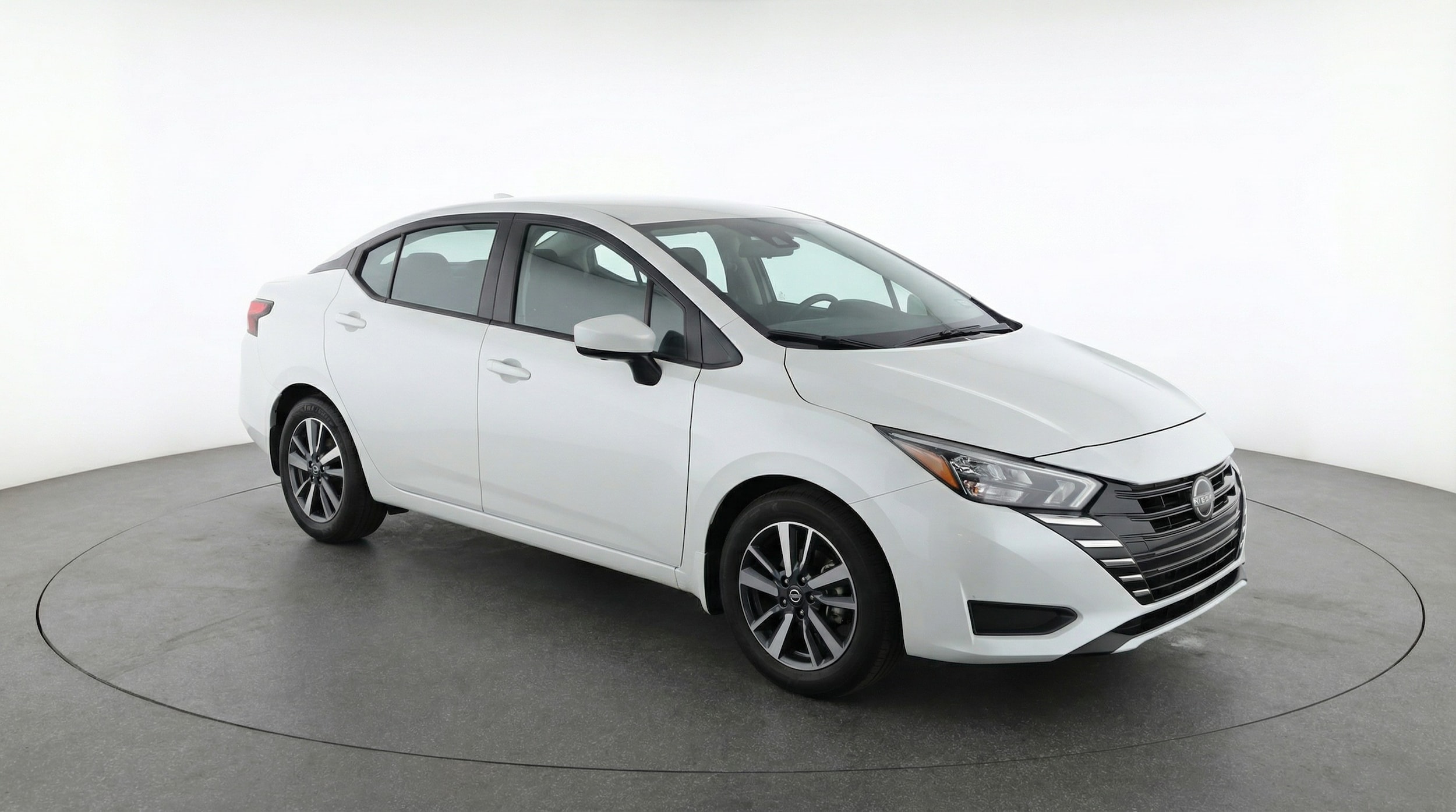 2025 Nissan Versa Sedan SV