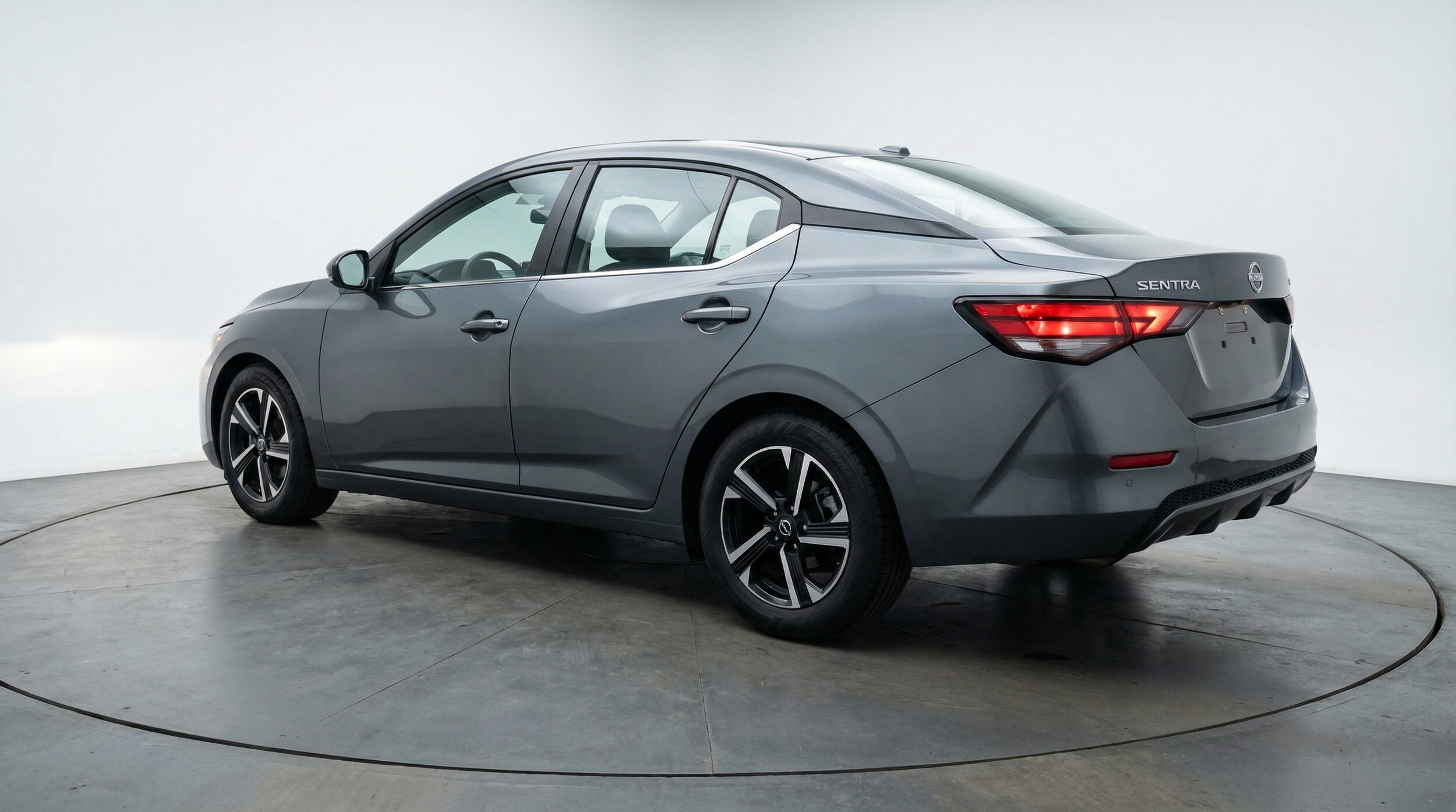 Thumbnail: 2025 Nissan Sentra - 5