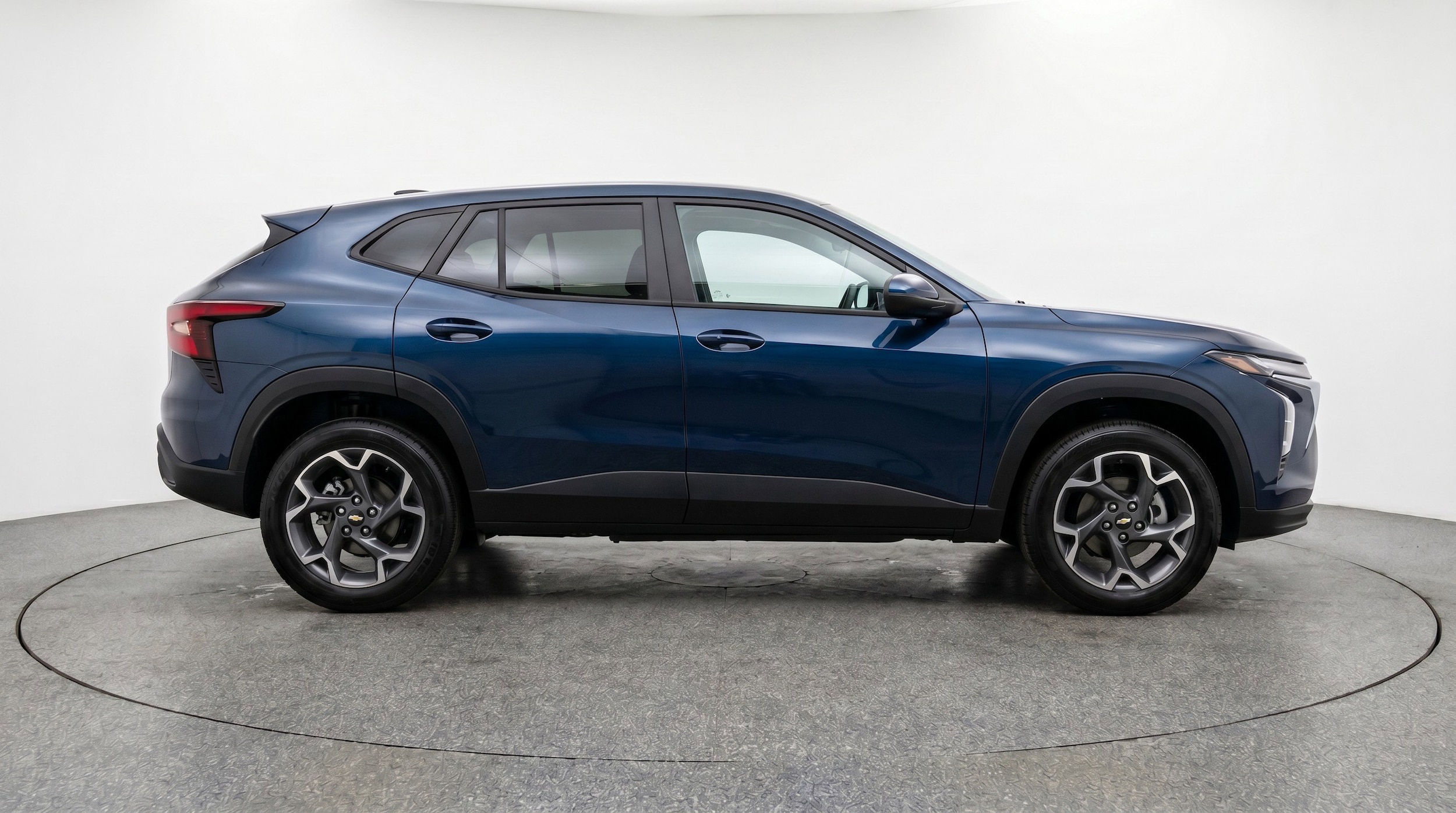 Thumbnail: 2025 Chevrolet Trax - 11