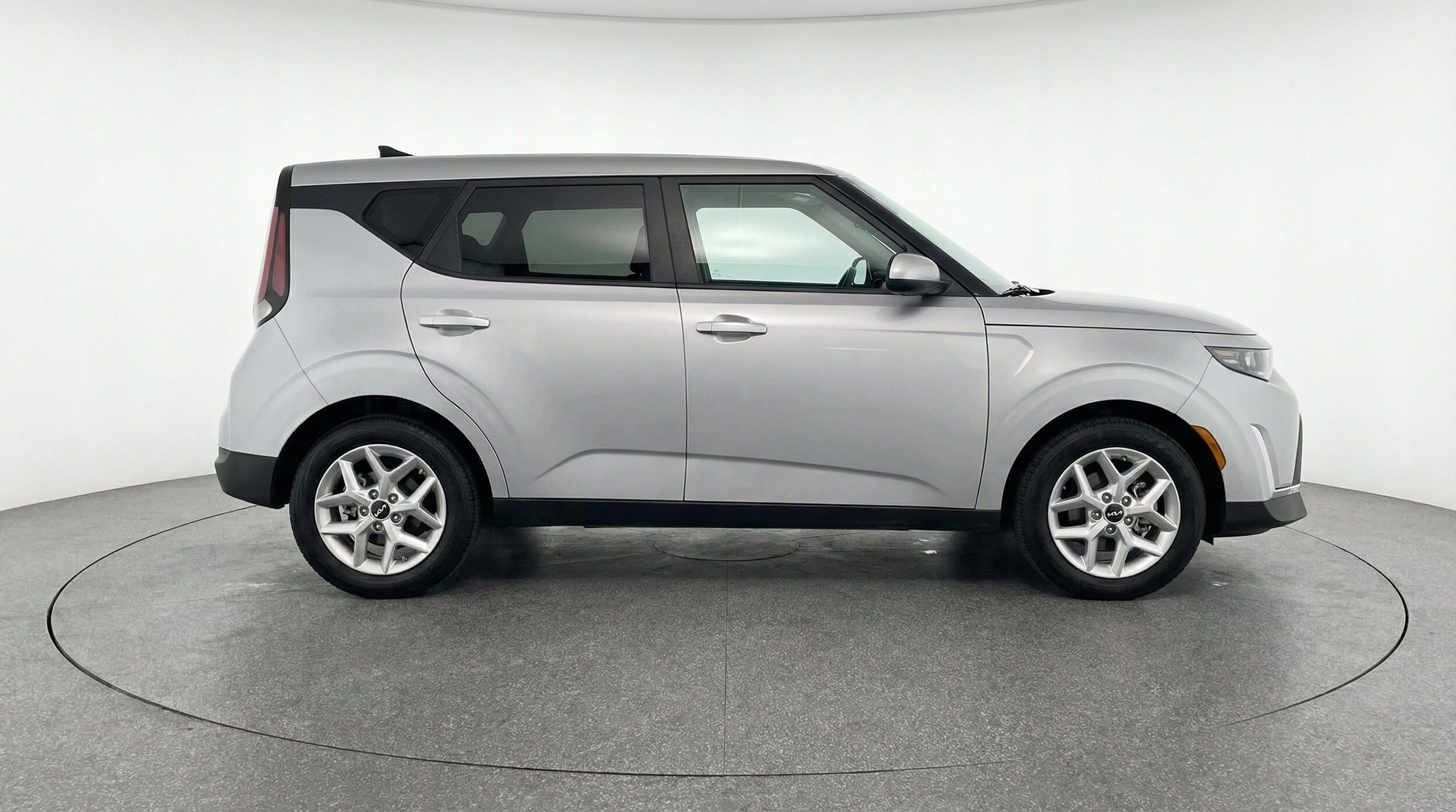 Thumbnail: 2025 Kia Soul - 10
