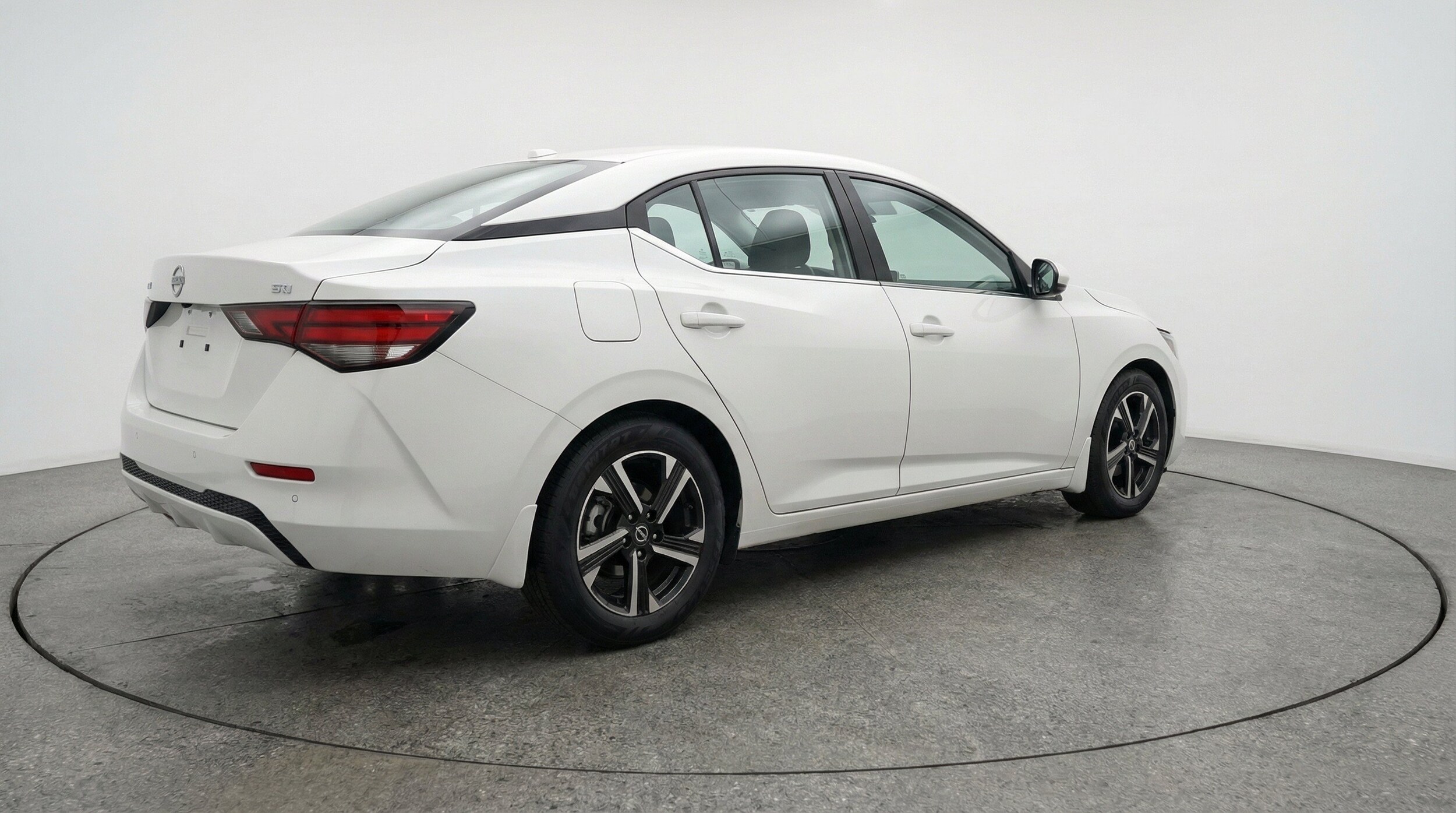 Thumbnail: 2025 Nissan Sentra - 9