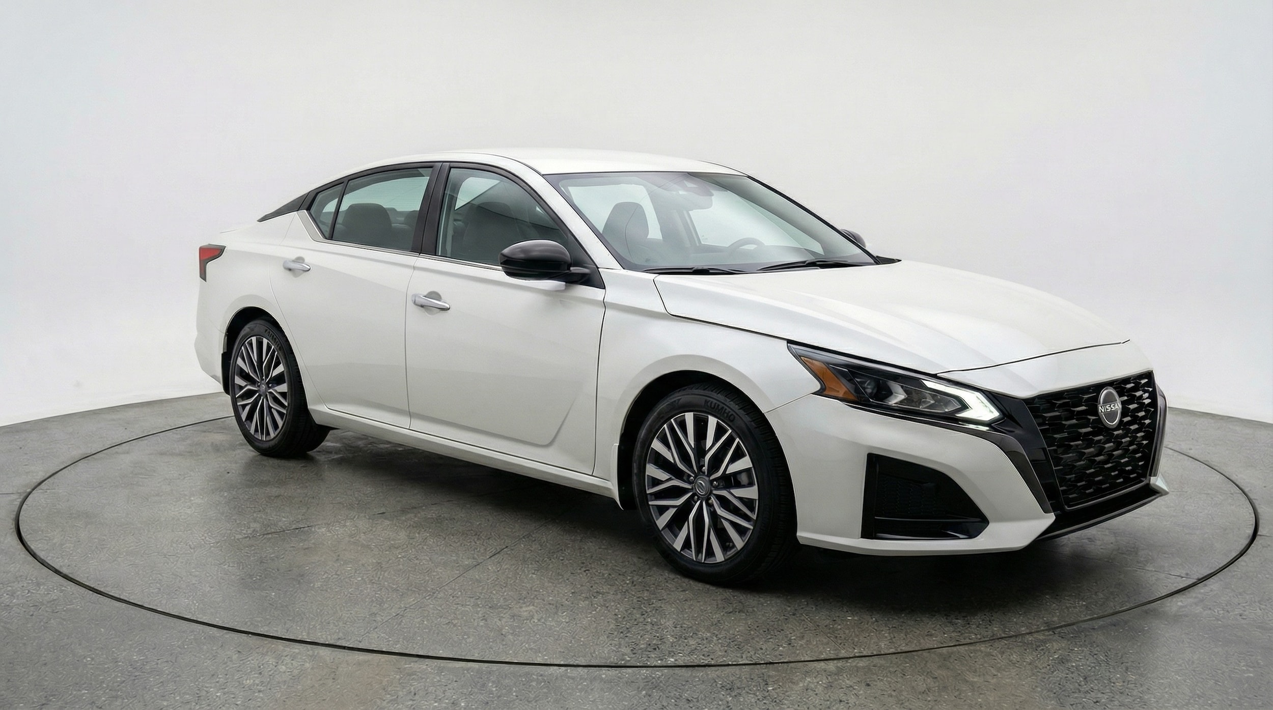 Thumbnail: 2025 Nissan Altima - 1