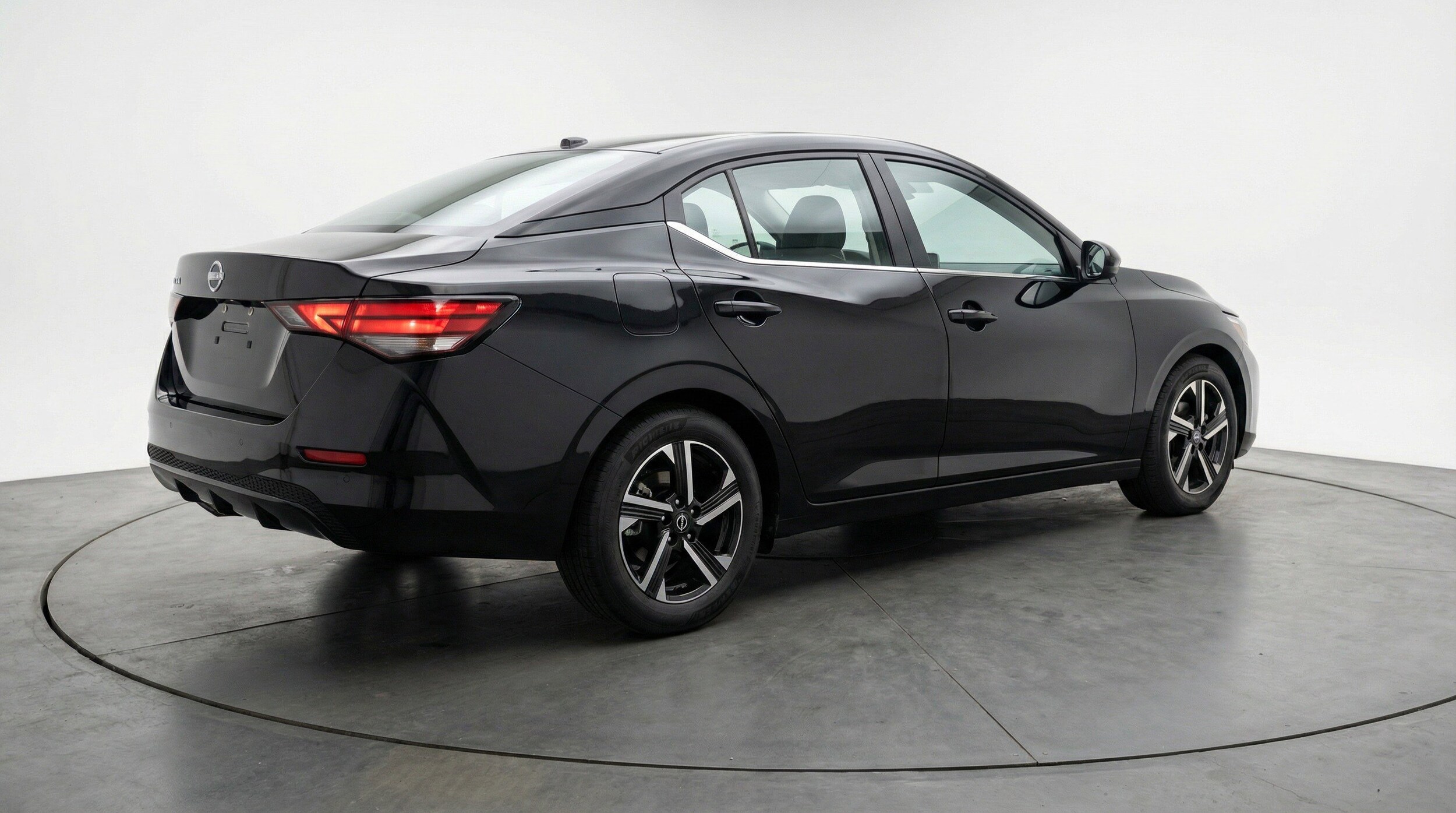 Thumbnail: 2025 Nissan Sentra - 9