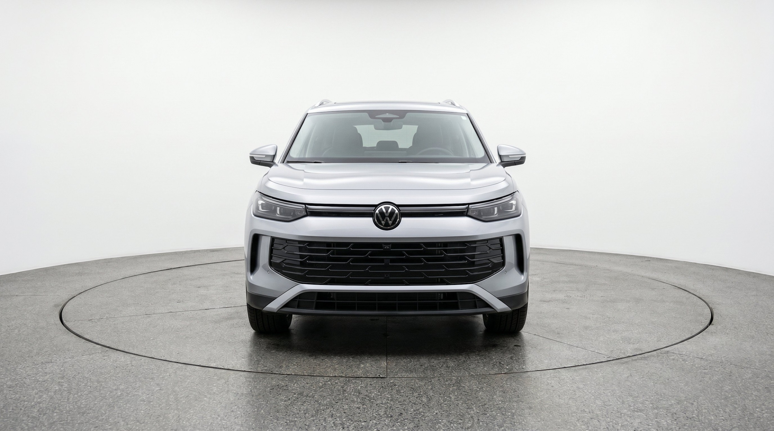 Thumbnail: 2026 Volkswagen Tiguan - 2