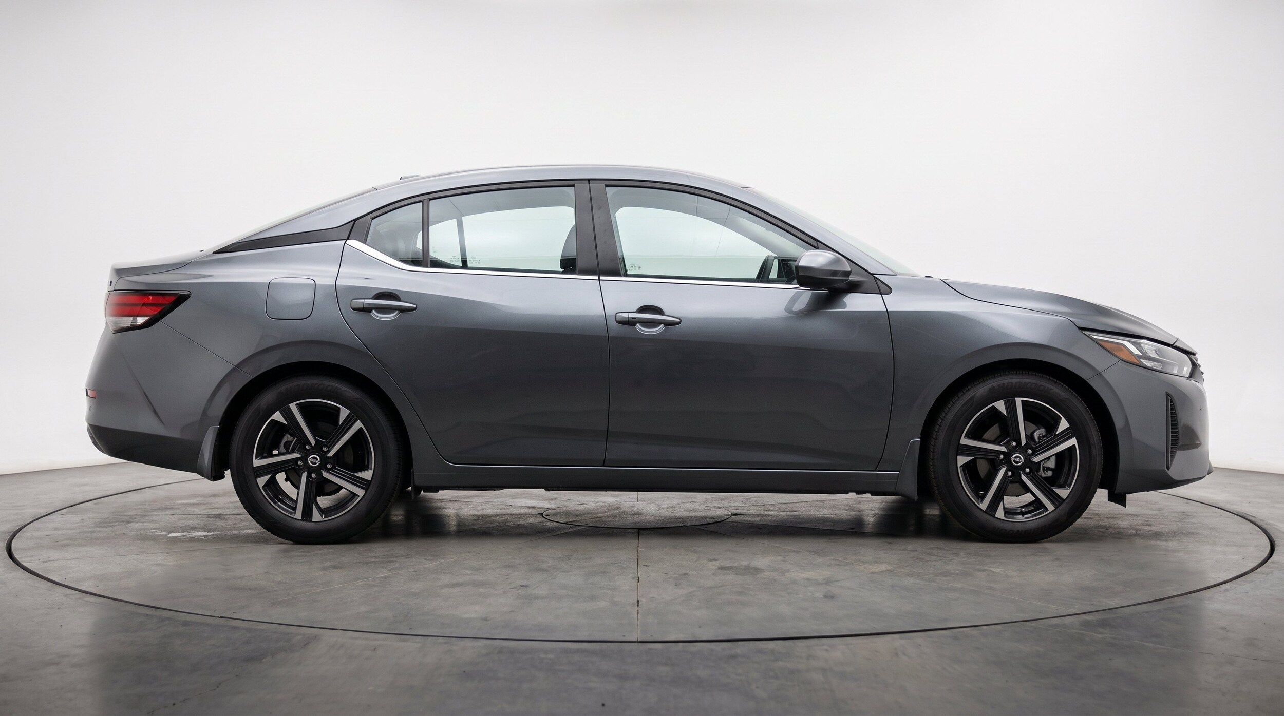 Thumbnail: 2025 Nissan Sentra - 11
