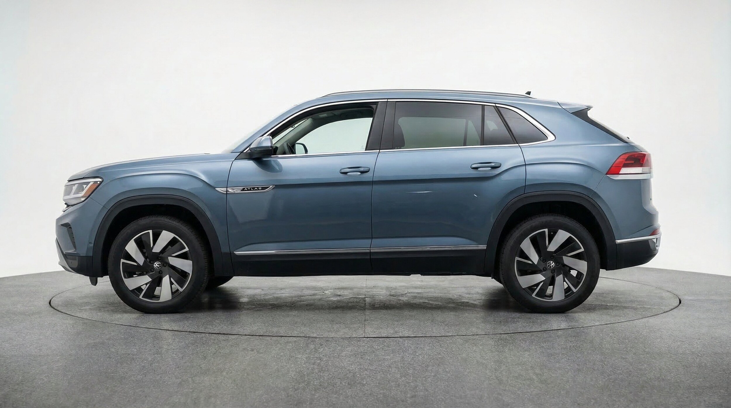 Thumbnail: 2026 Volkswagen Atlas - 5