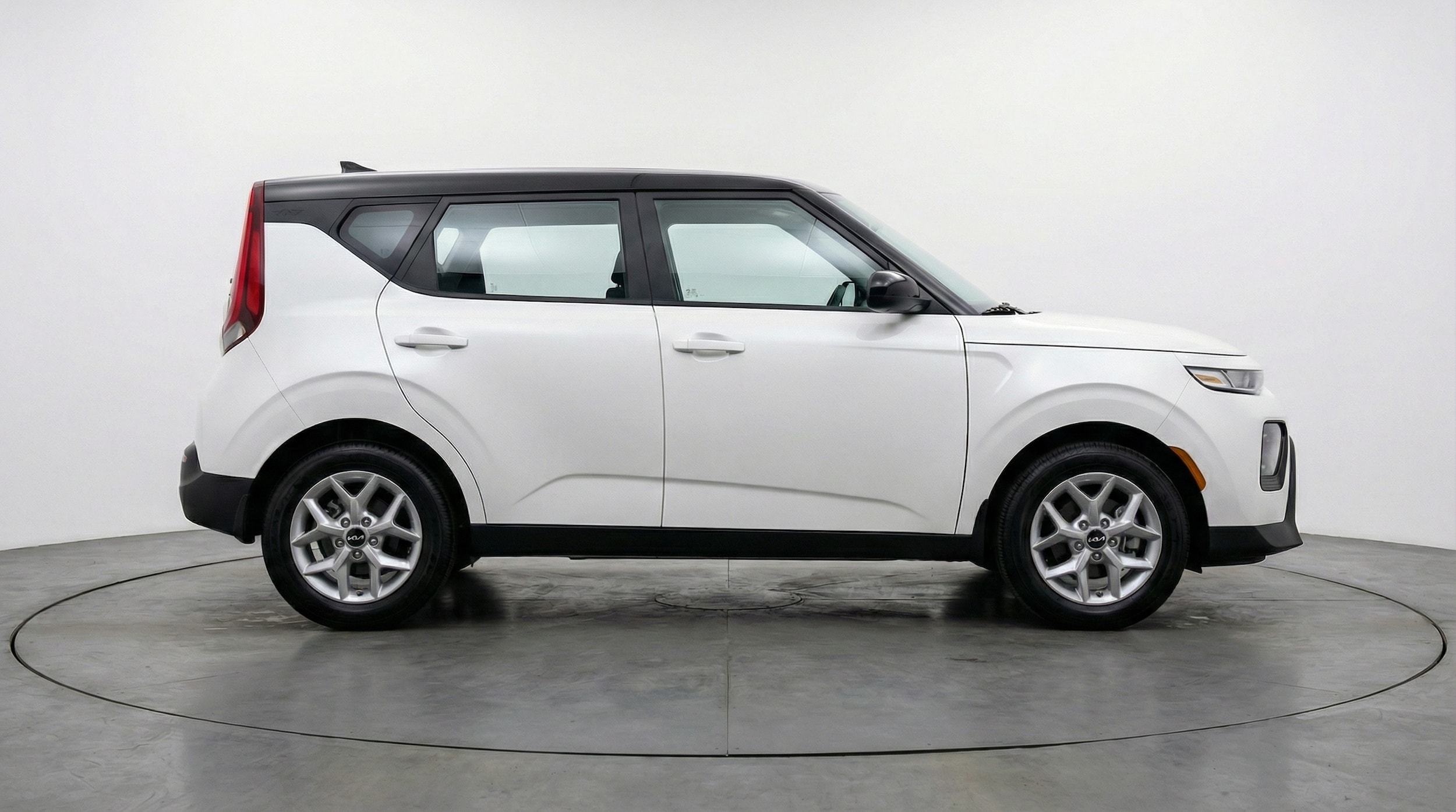 Thumbnail: 2025 Kia Soul - 8