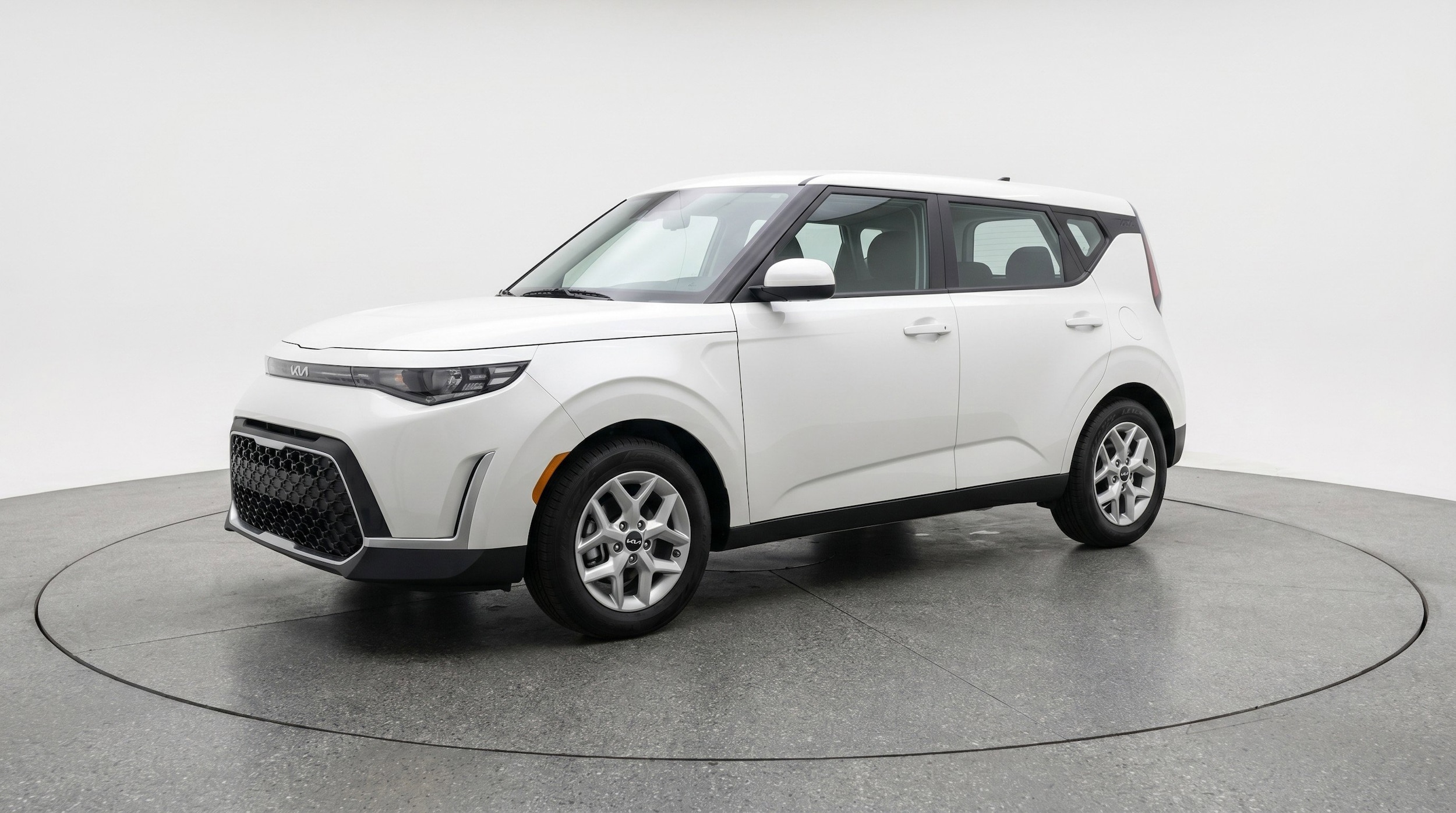 Thumbnail: 2025 Kia Soul - 3