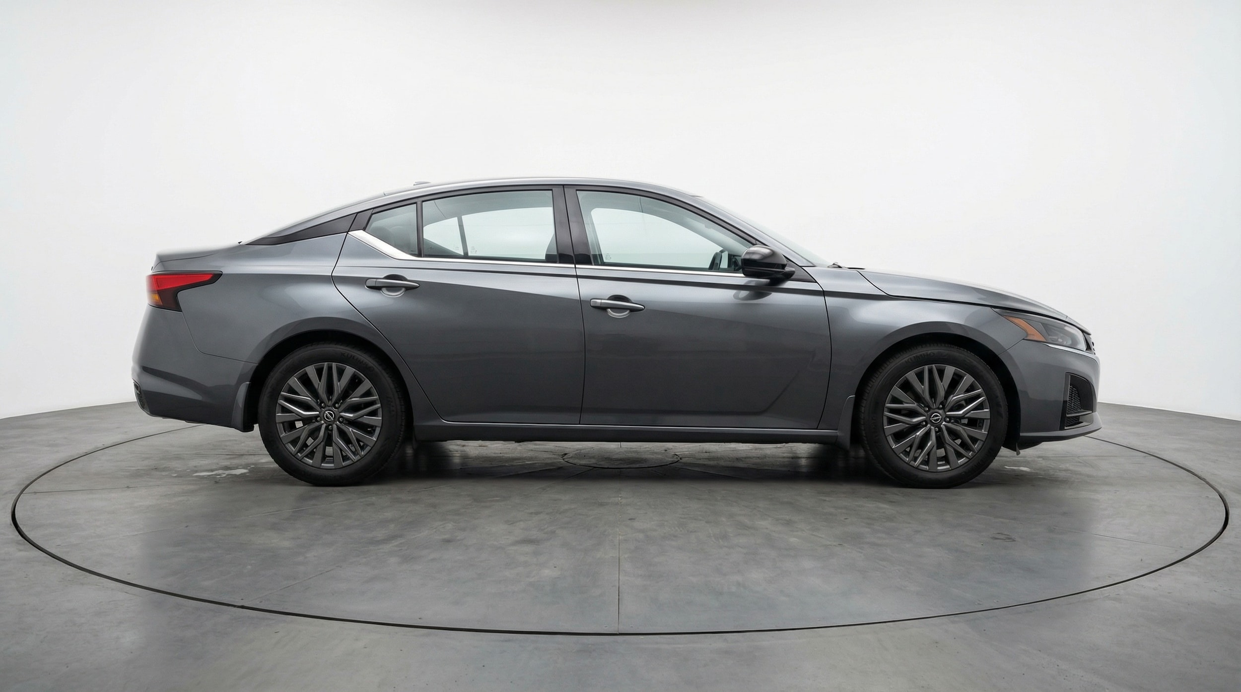 Thumbnail: 2025 Nissan Altima - 8