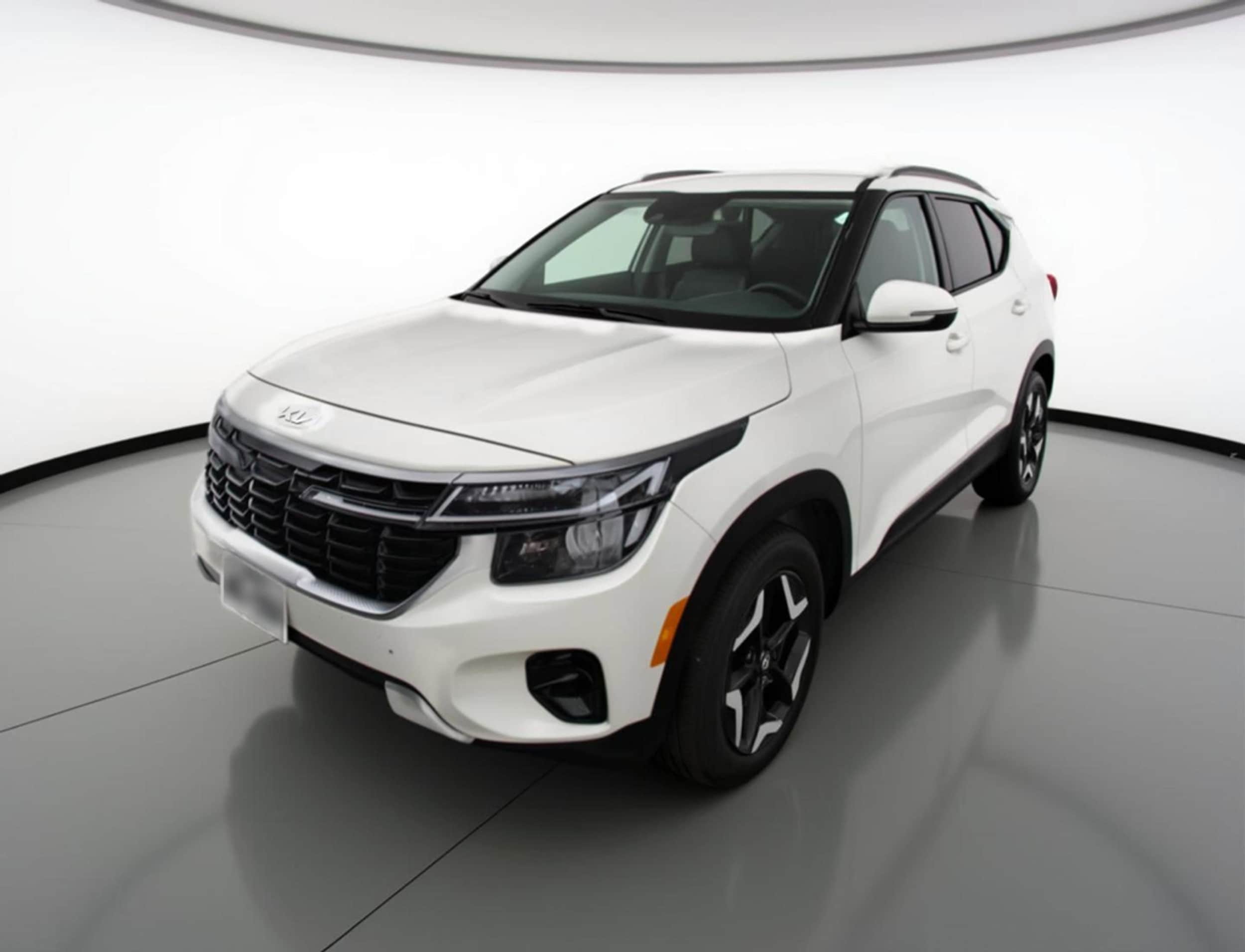 Thumbnail: 2025 Kia Seltos - 3