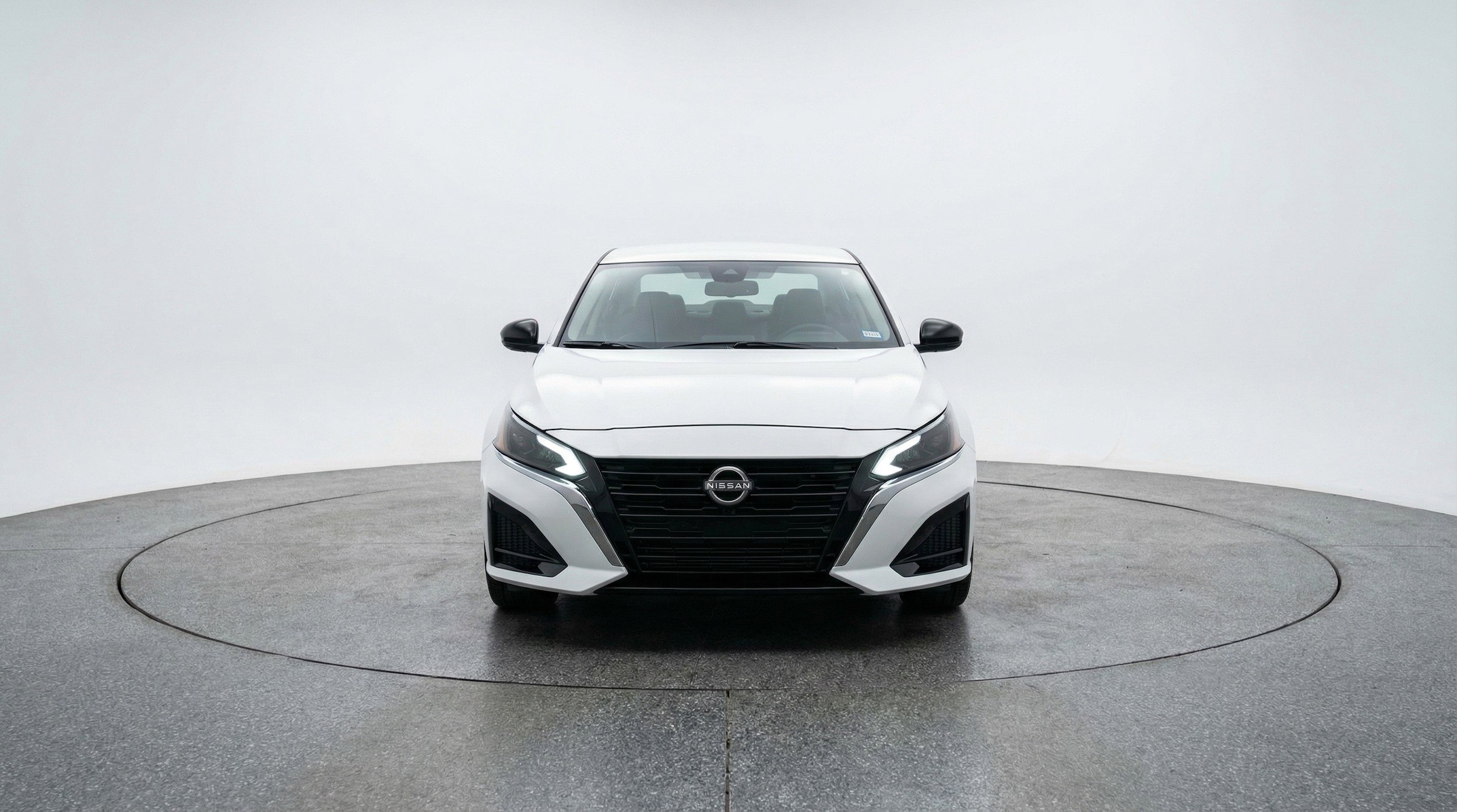 Thumbnail: 2025 Nissan Altima - 2