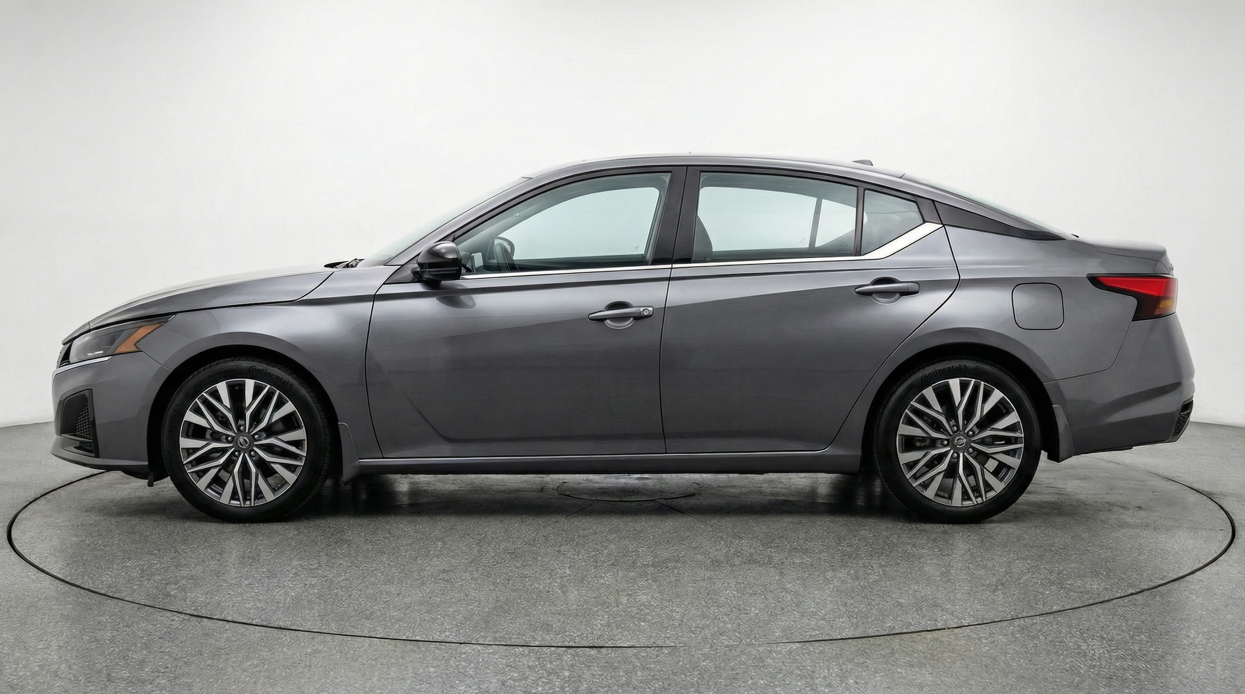 Thumbnail: 2025 Nissan Altima - 4