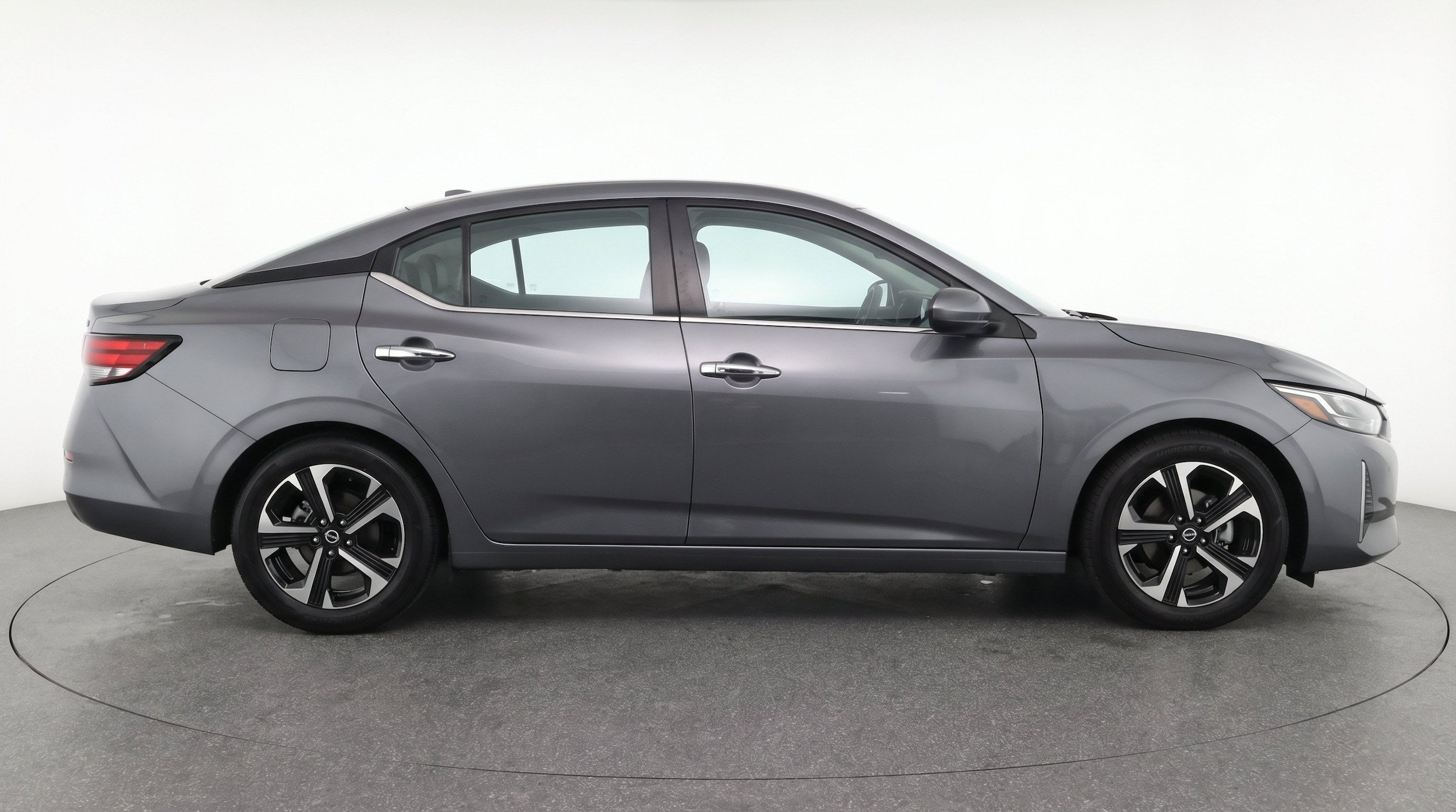 Thumbnail: 2025 Nissan Sentra - 11