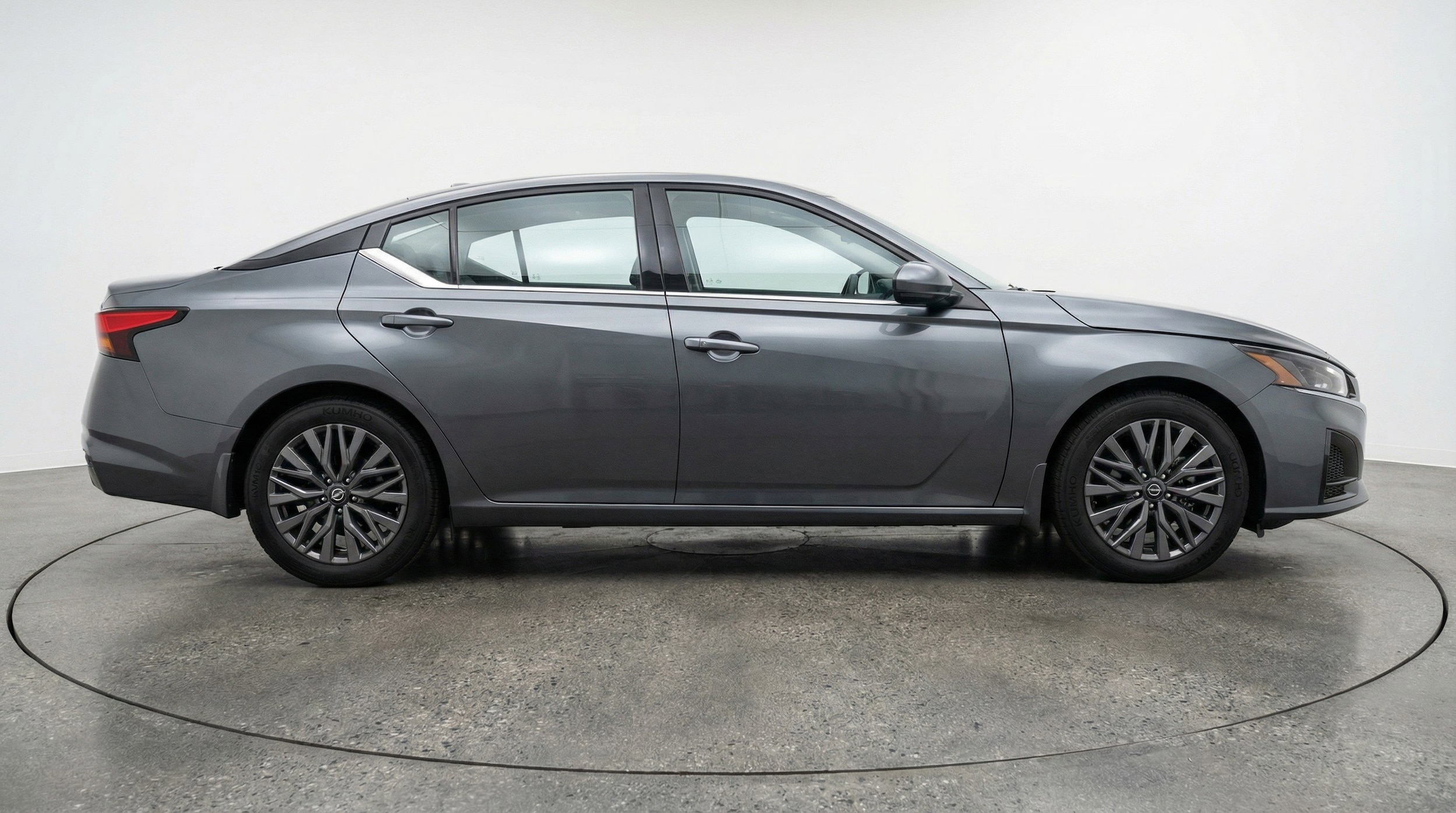 Thumbnail: 2025 Nissan Altima - 11